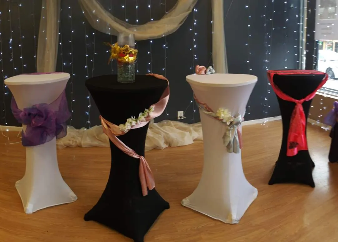 Cocktail tables Spandex