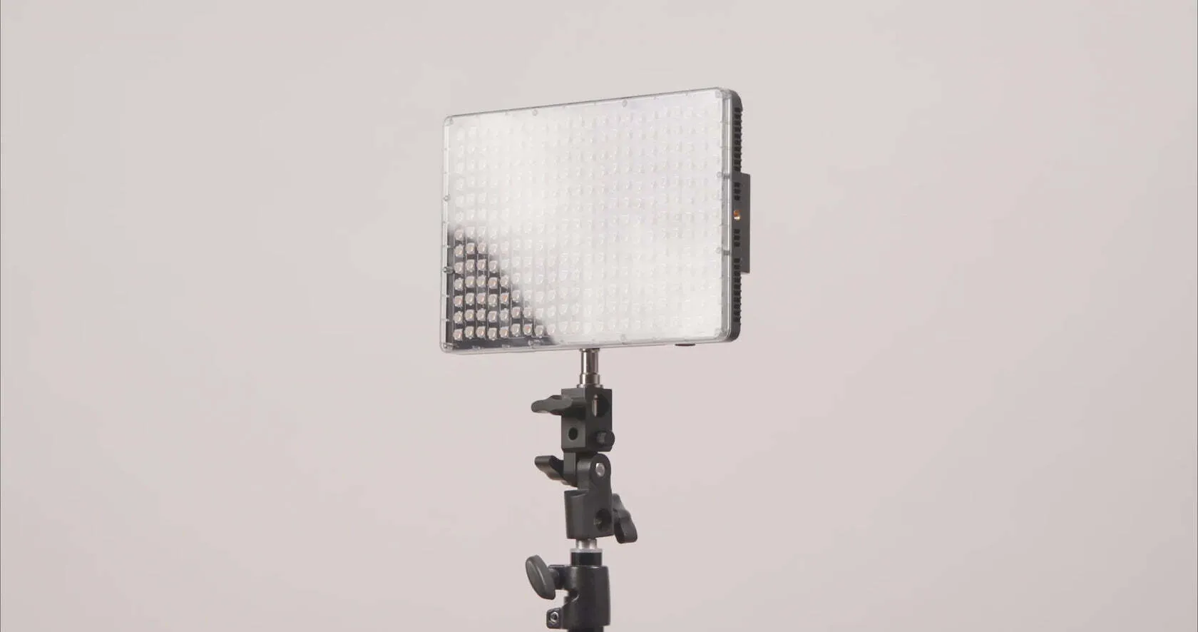 AMARAN P60X
