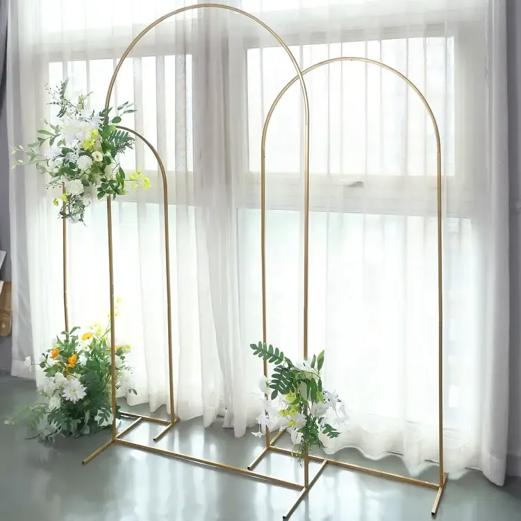Gold Metal Arch Set of 4