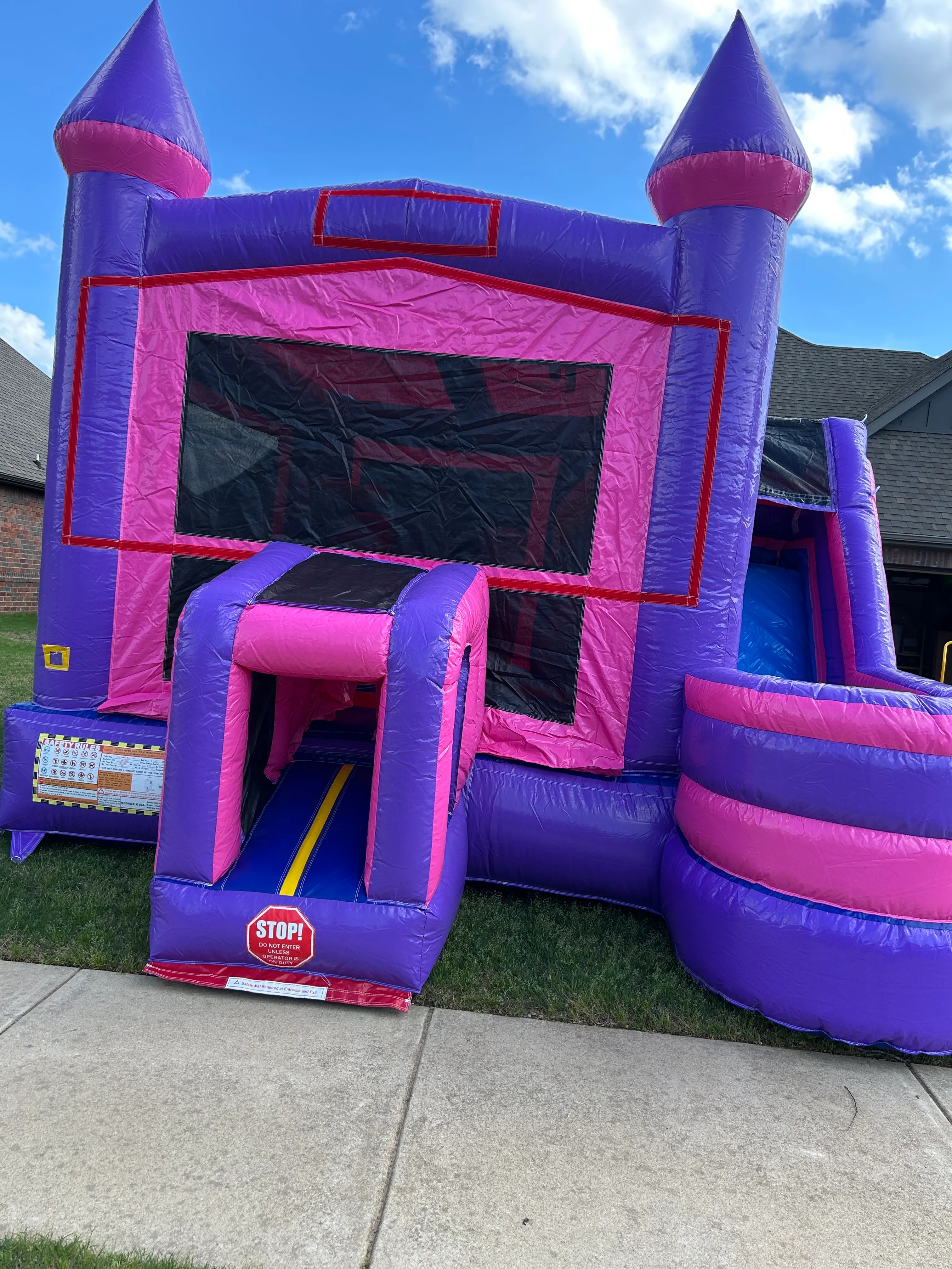 Pink Castle Combo <br> L: 18' x W: 16' x H: 15' <br> WET OR DRY
