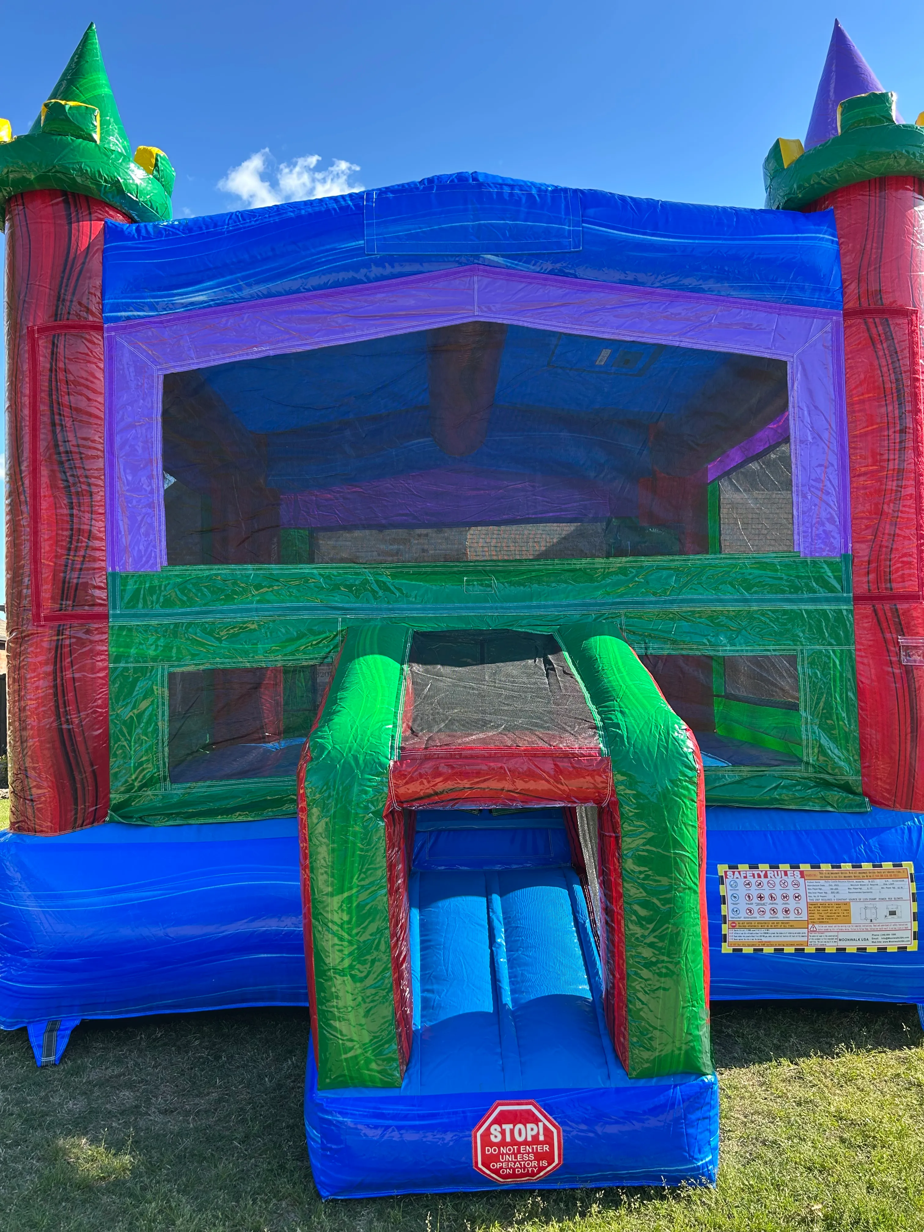 The Castle <br> L: 14' x W: 14' x H: 14' <br> DRY ONLY