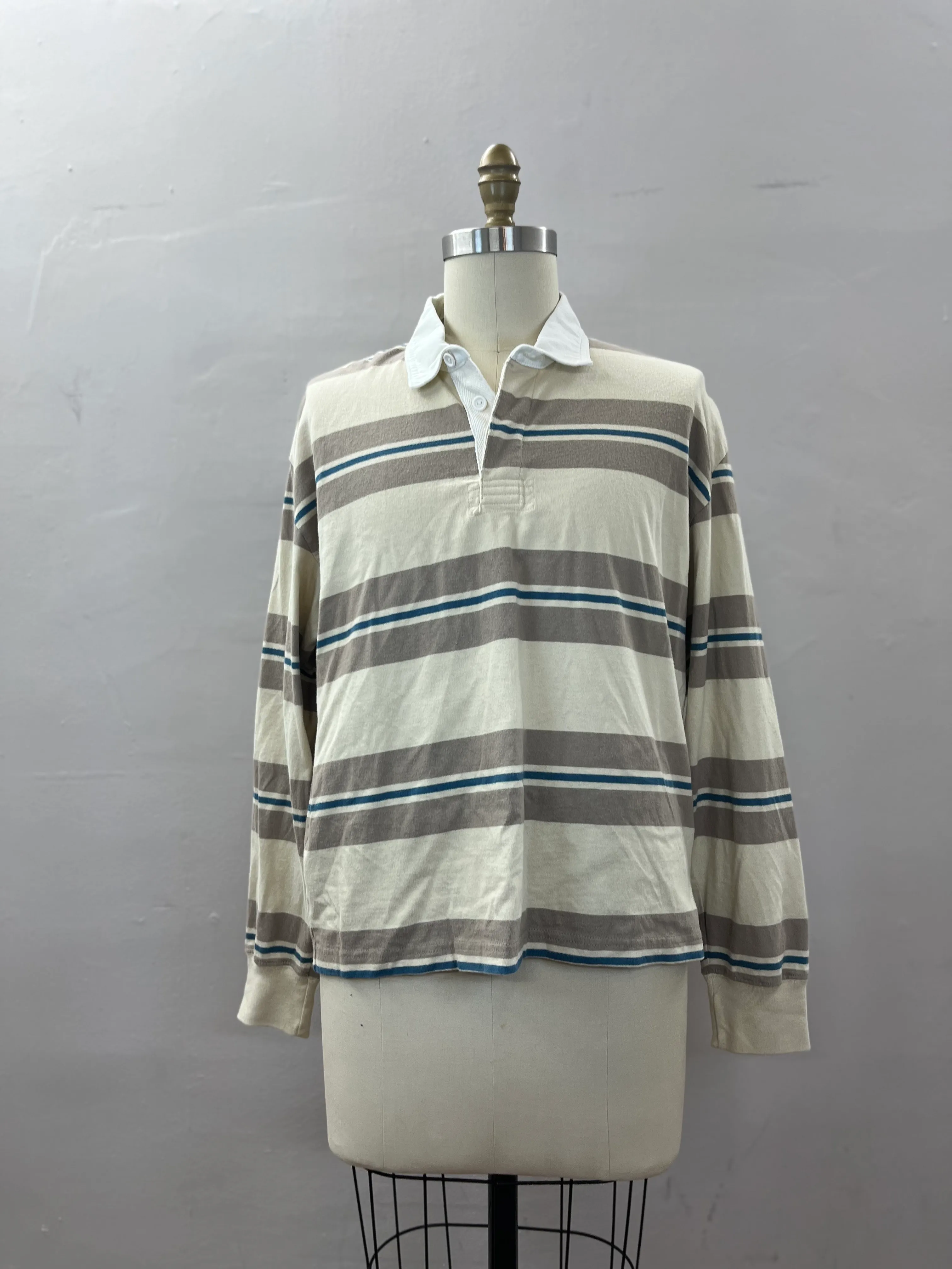67. MENS TOP SIZE S