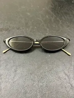 19. GLASSES
