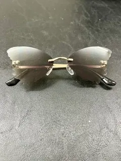 30. GLASSES