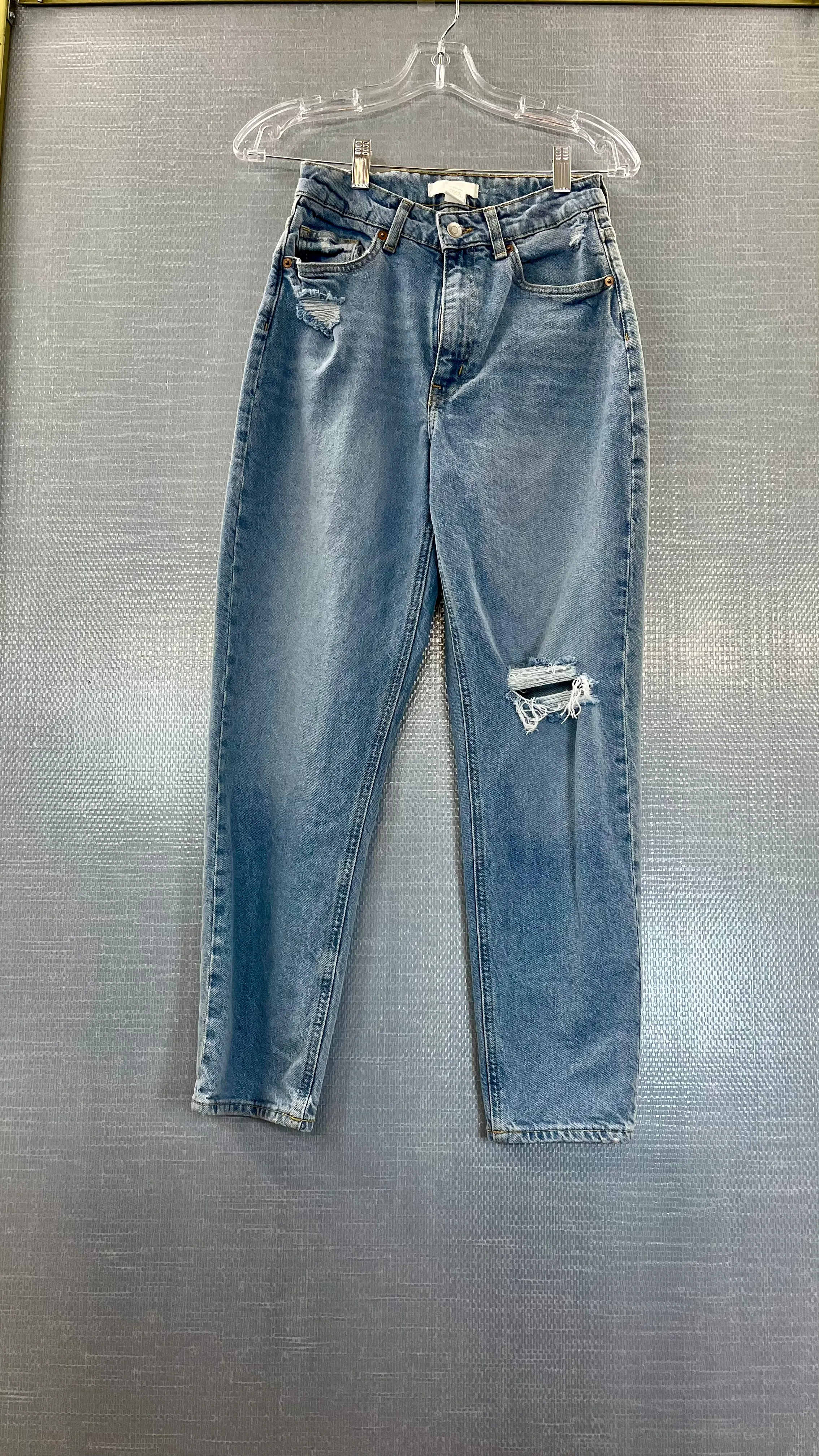 7. WOMENS JEANS SIZE 4