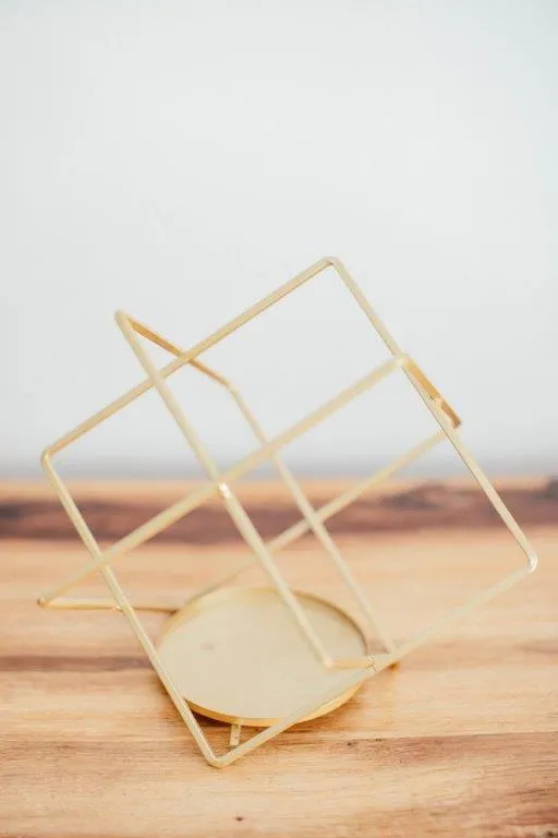 Go031 Geo Gold Metal Candle Holder 18cm