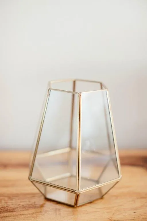 Go034 Geo Gold Flower House 20cm