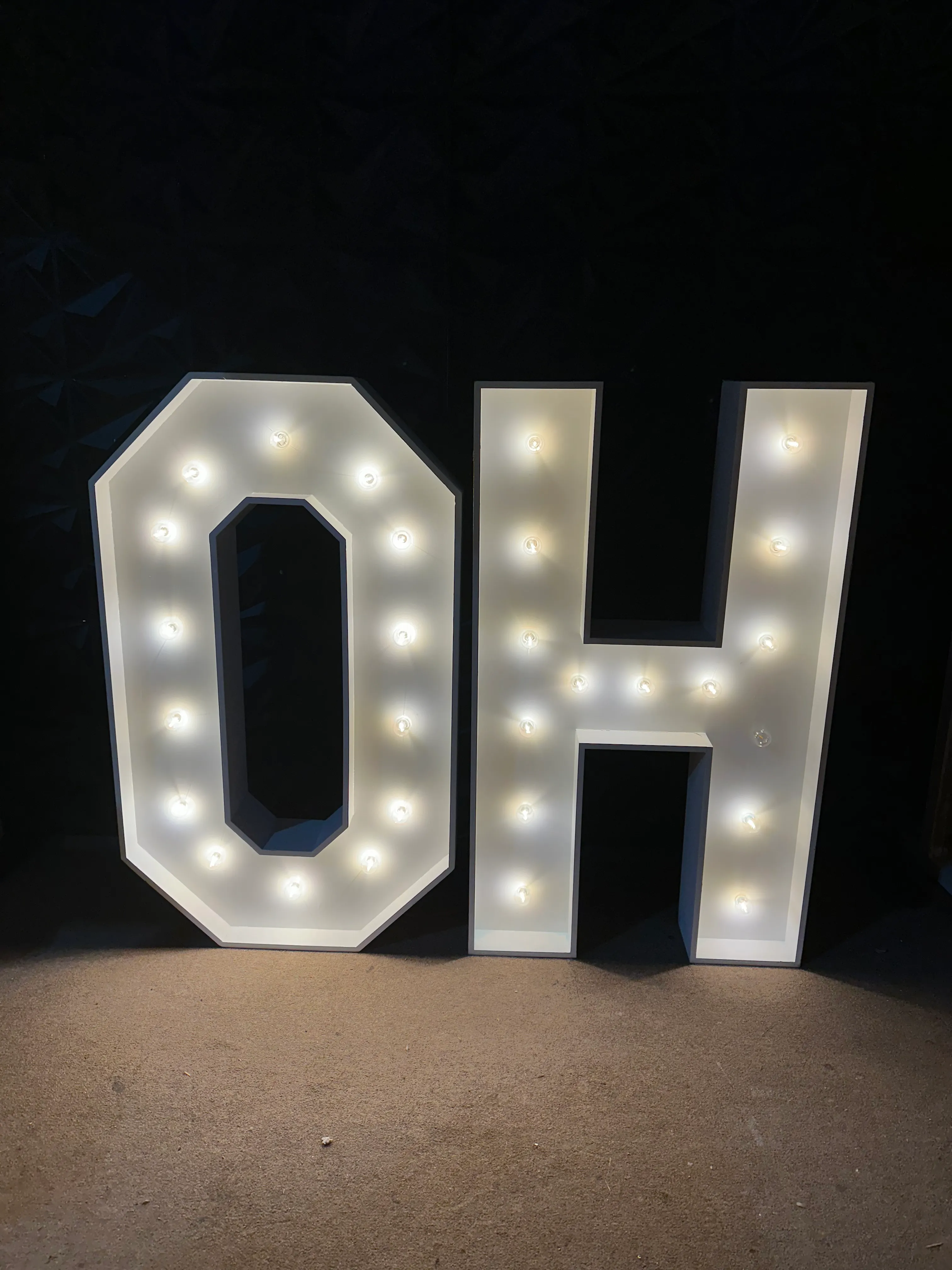 4FT Marquee OH