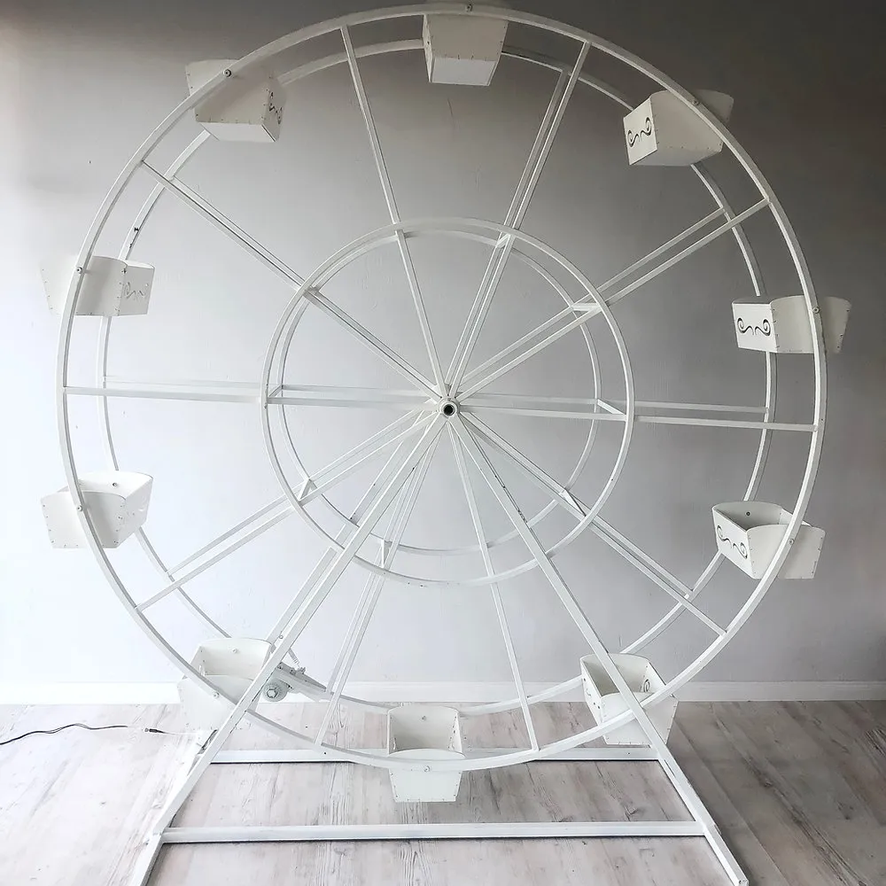 Ferris wheel