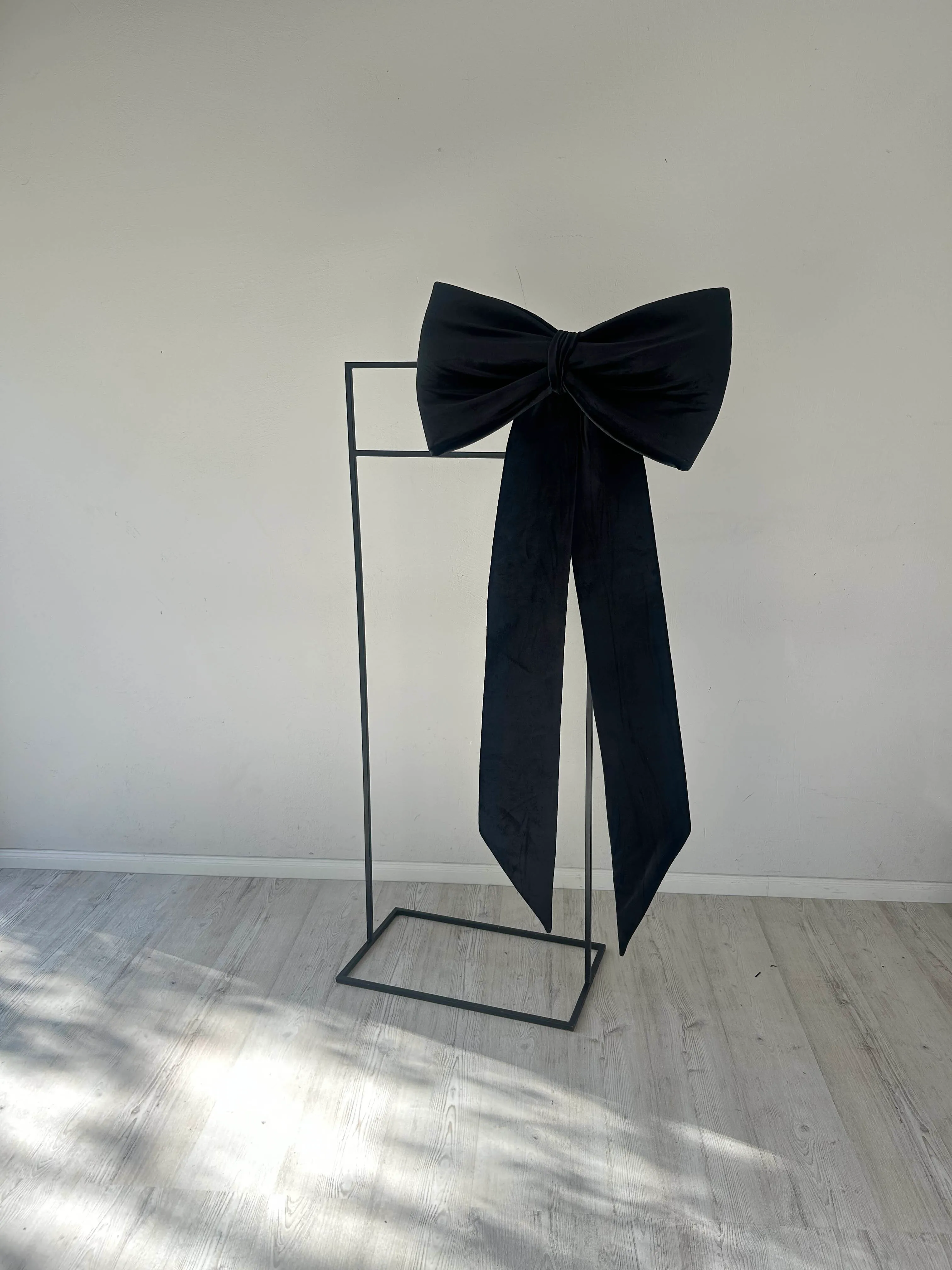BLACK LONG bow