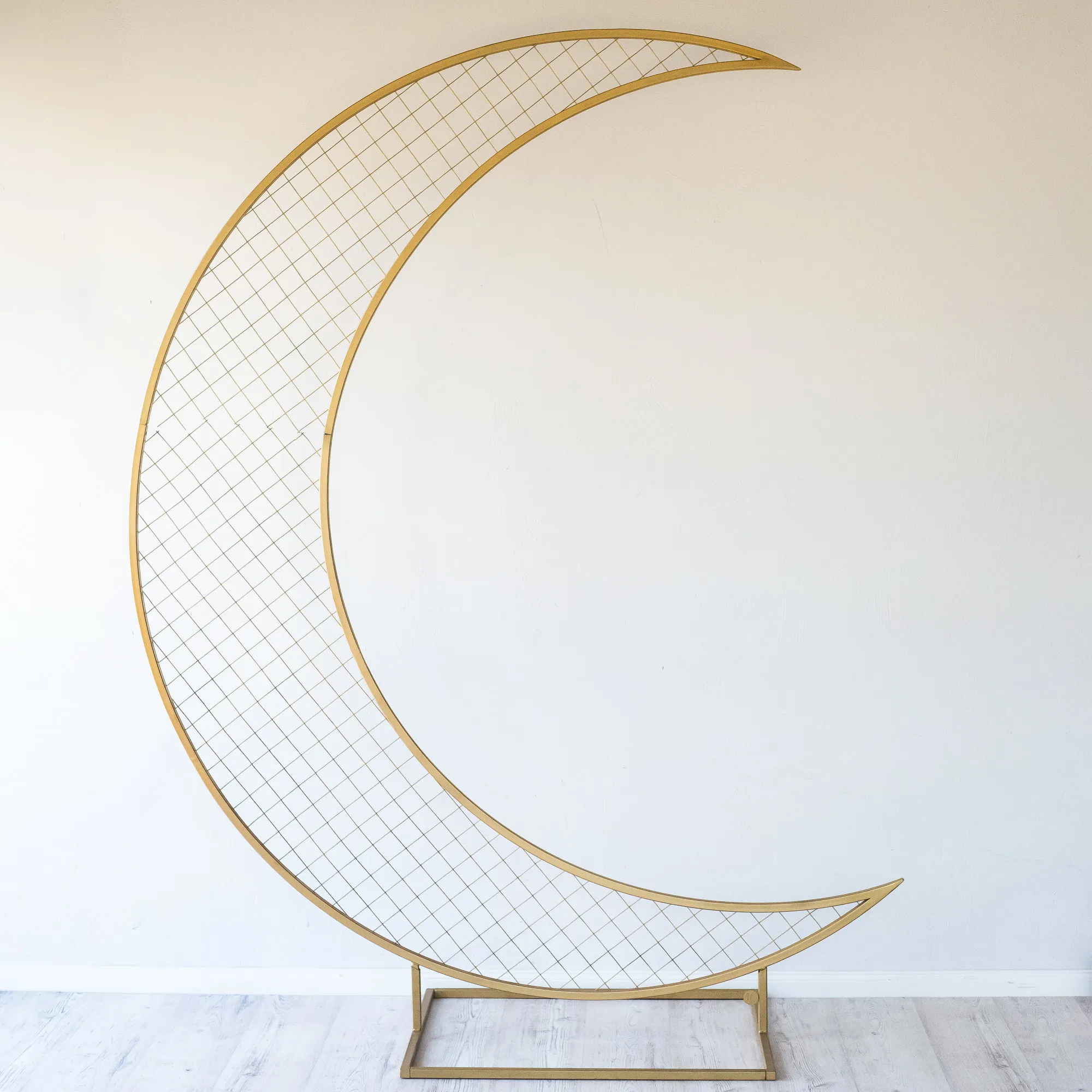 MOON GOLD arch
