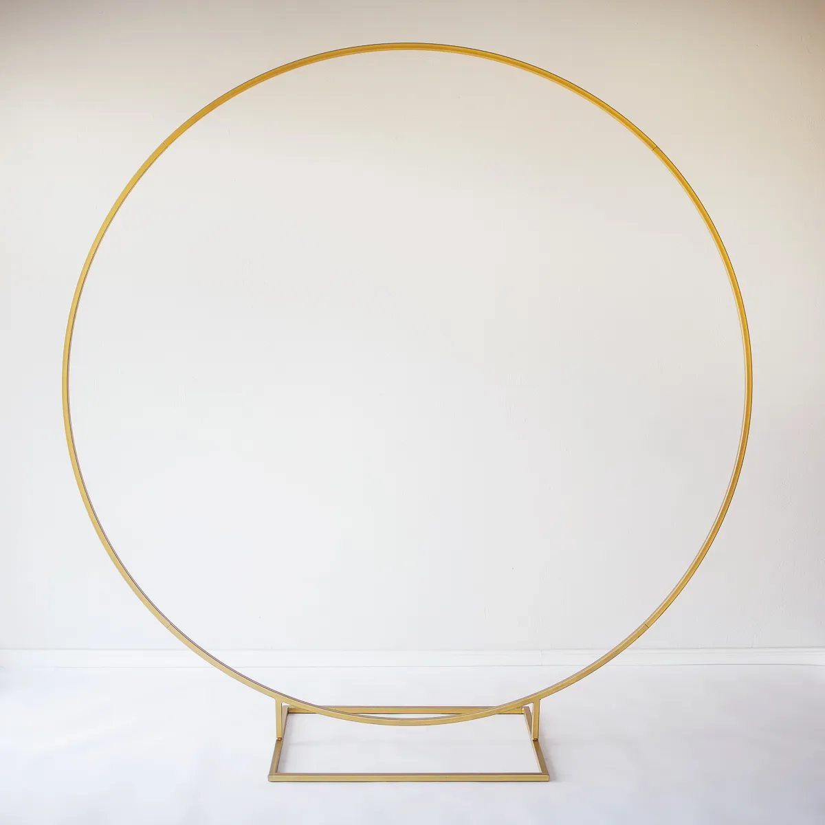 CIRCLE M GOLD backdrop