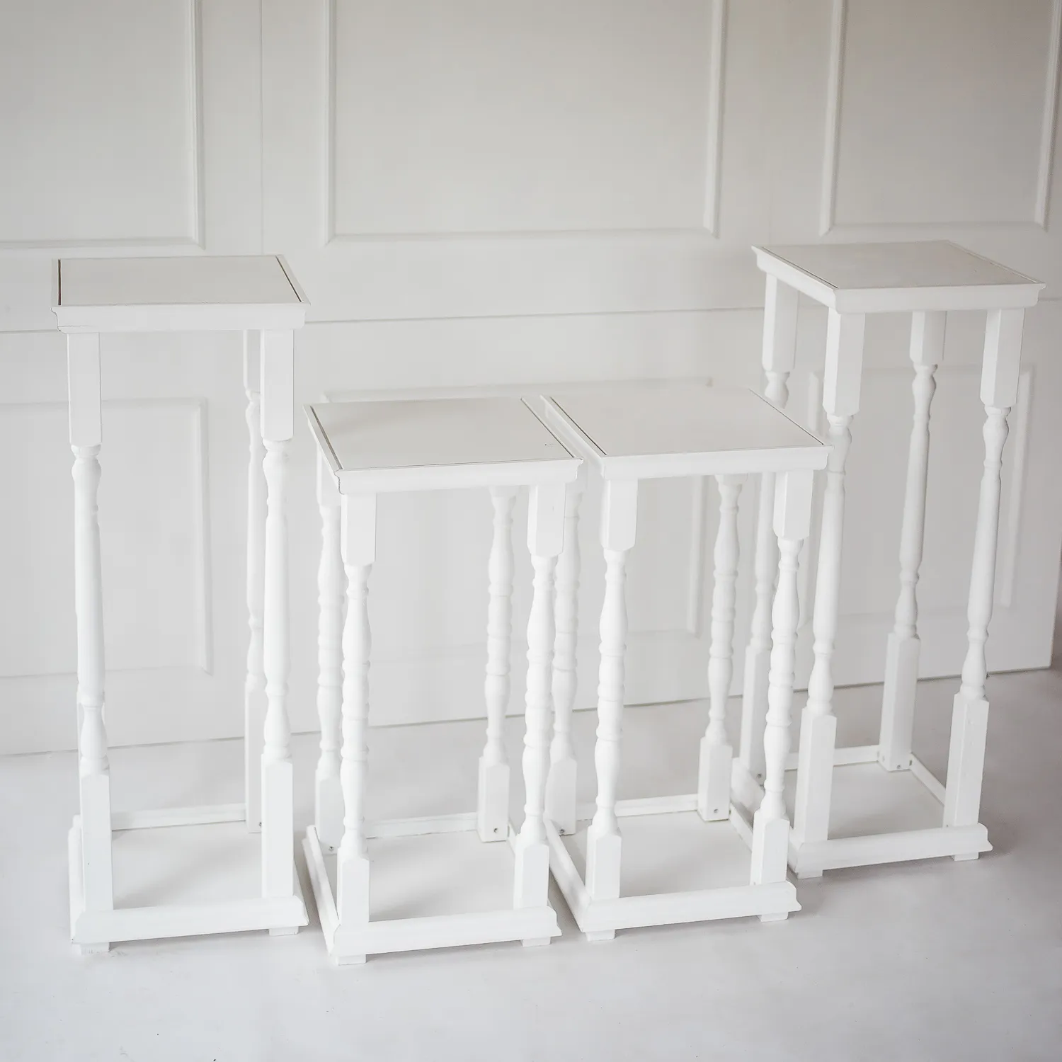 CLASSIC B WHITE 95 cm plinth