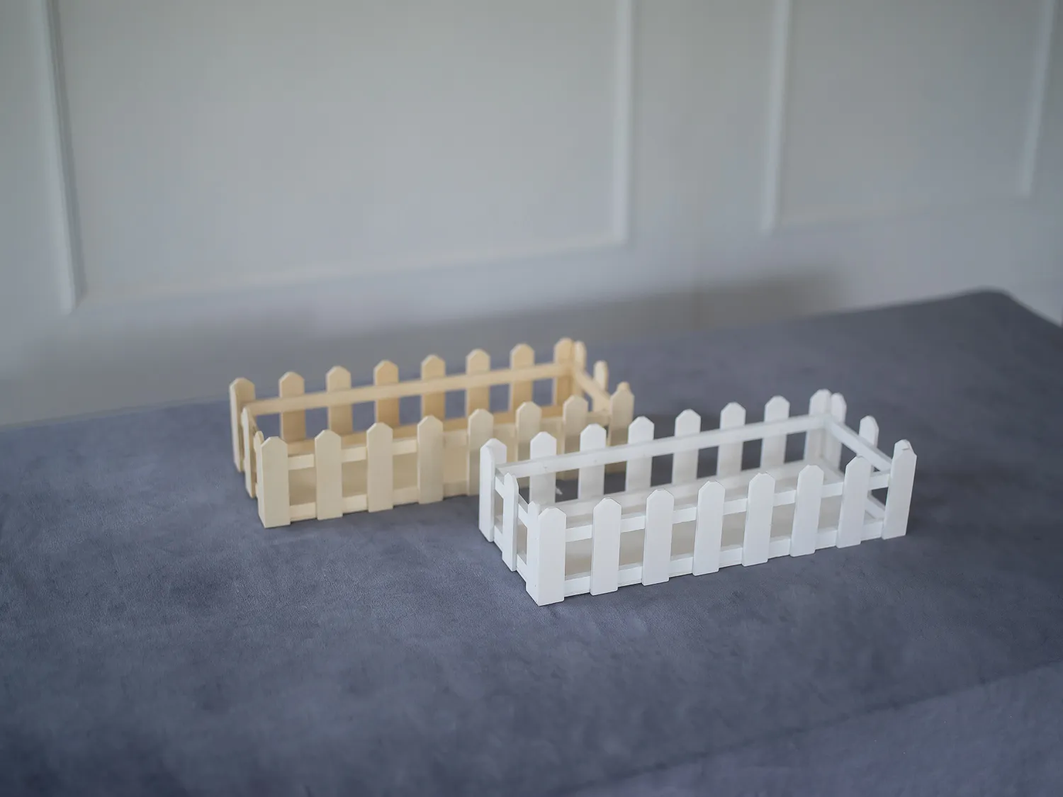 Fence stand