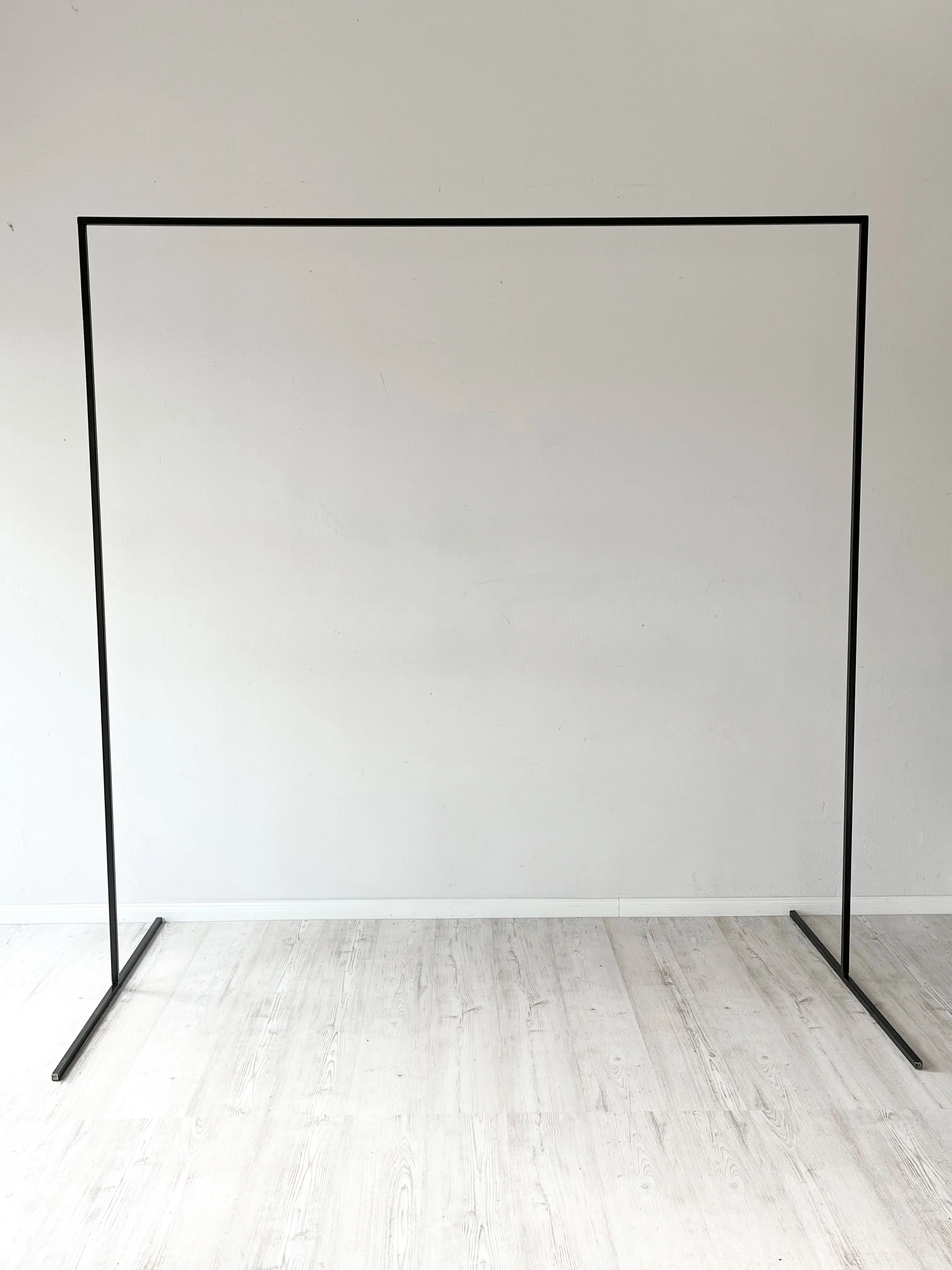 SQUARE BLACK arch