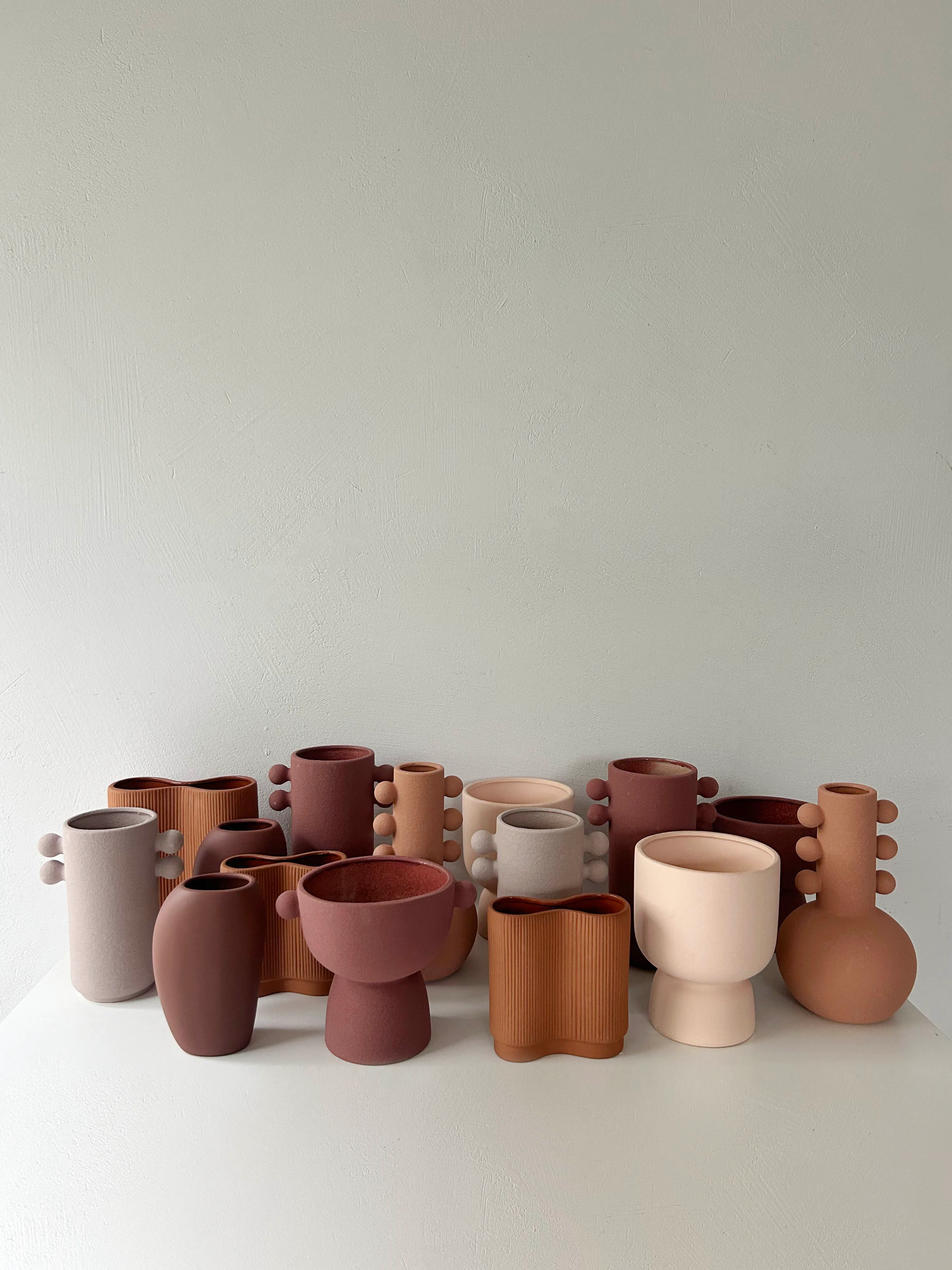 20 x TERRACOTA vase