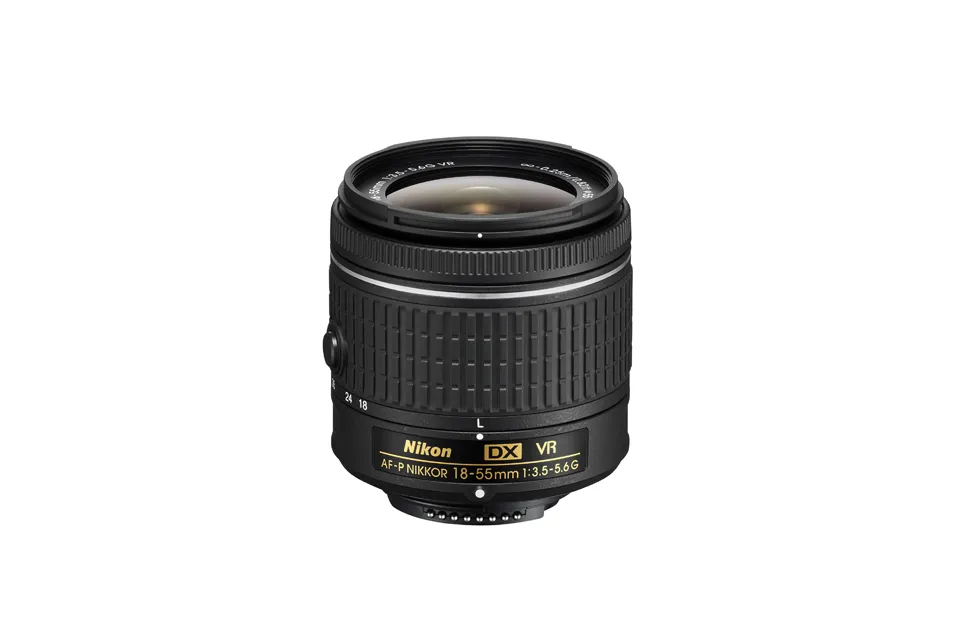 Nikon 18-55mm (Kit)