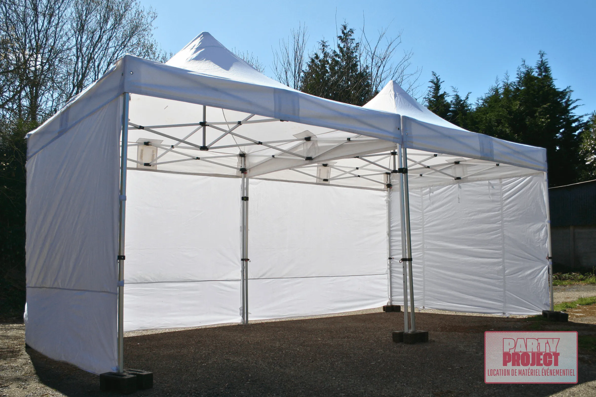 Tente 3x6m - 2 tentes 3x3m
