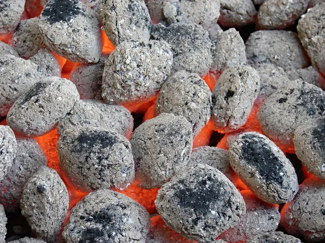 Kingsford Match Light Instant Charcoal Briquettes, 12 lbs