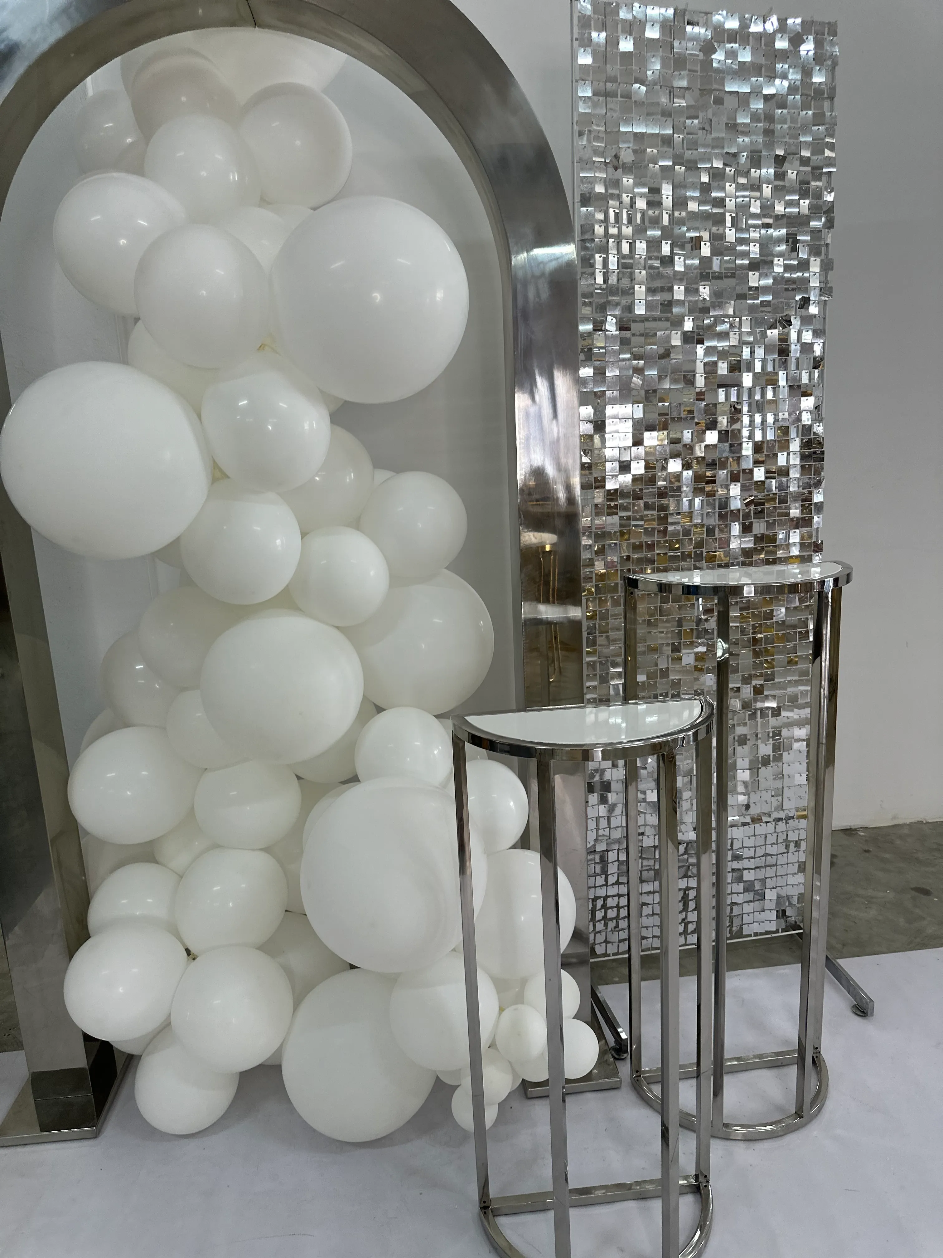 Mesa Alicia mediana silver