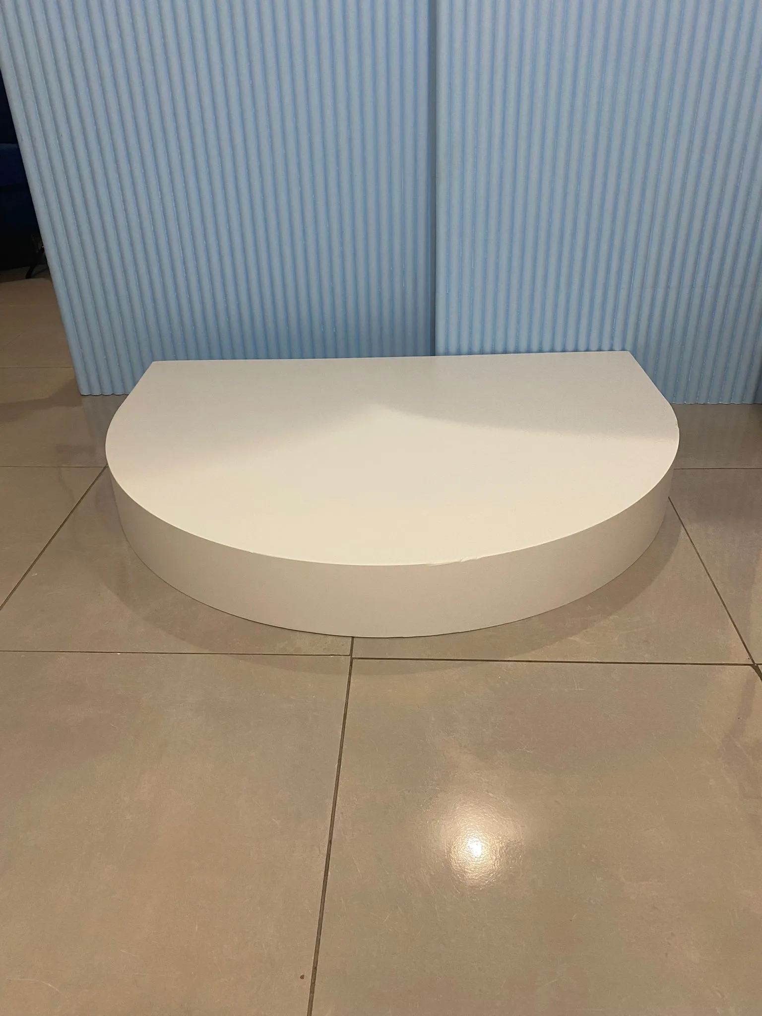 Tarima blanca media luna S 4x3