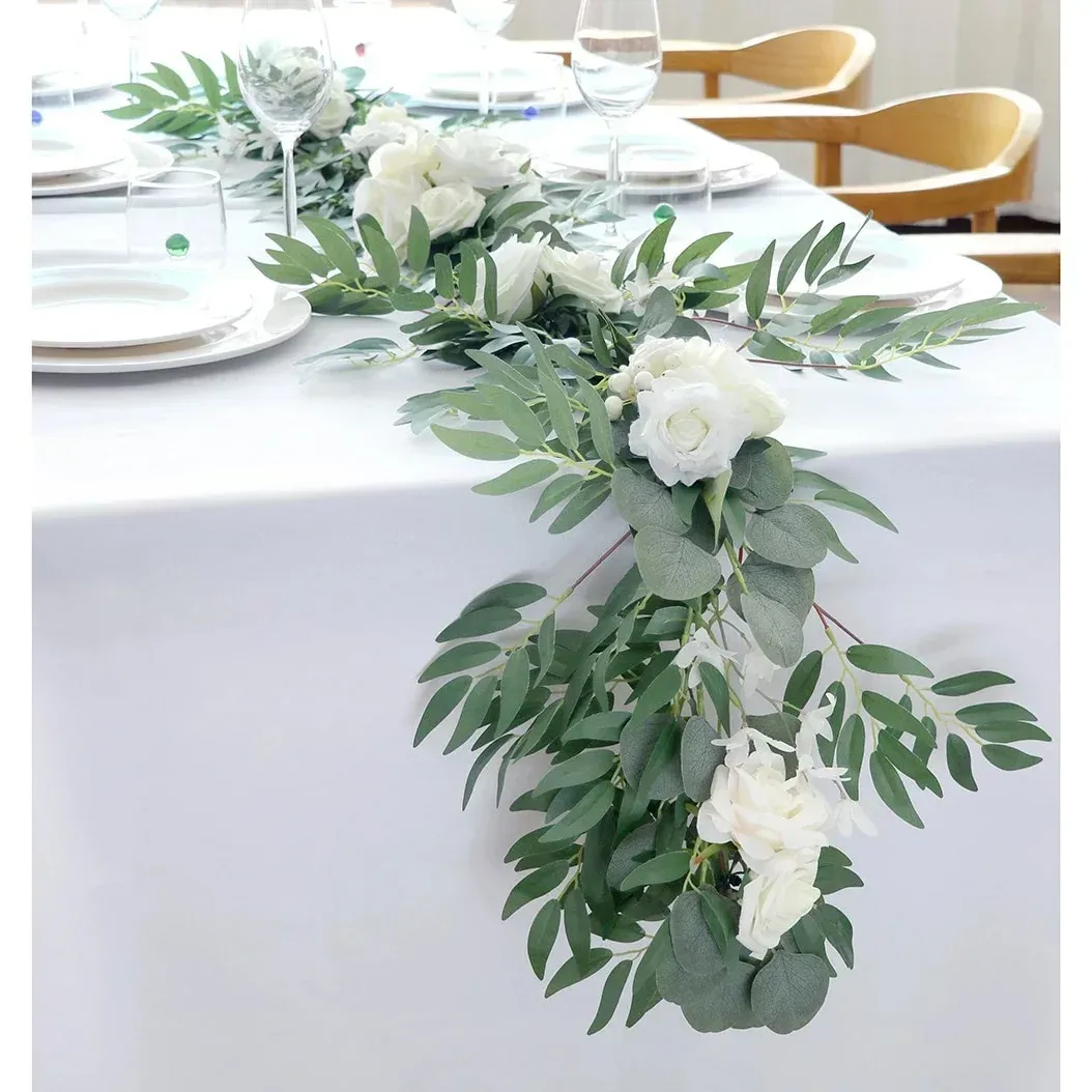 Greenery Runner 