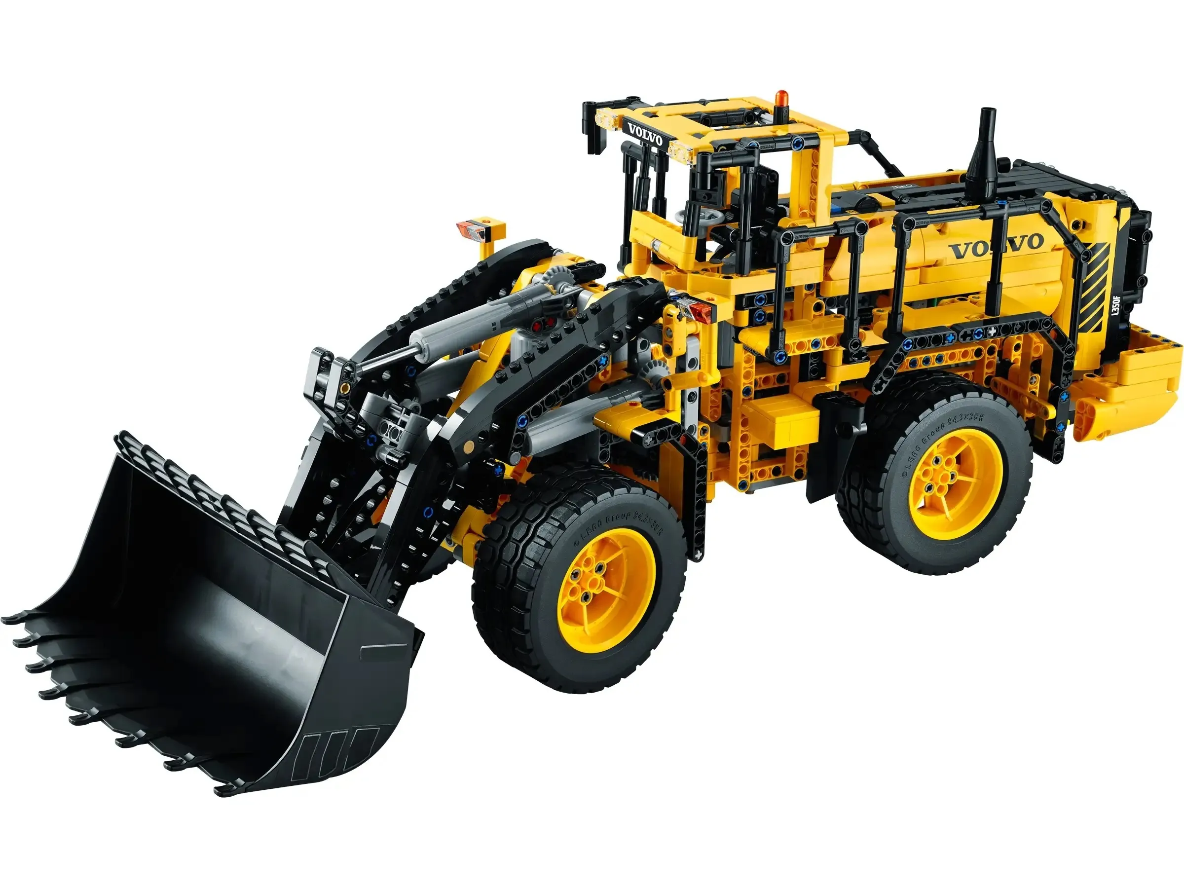 42030 Excavadora VOLVO L350F