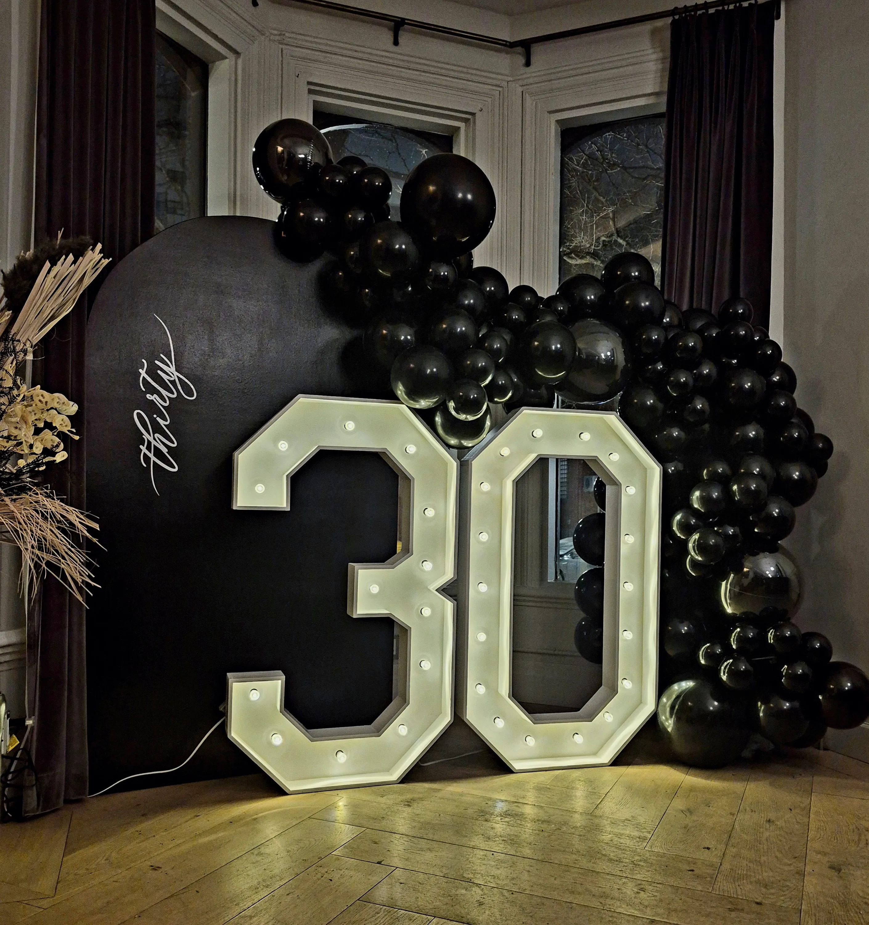 "30" - 4FT