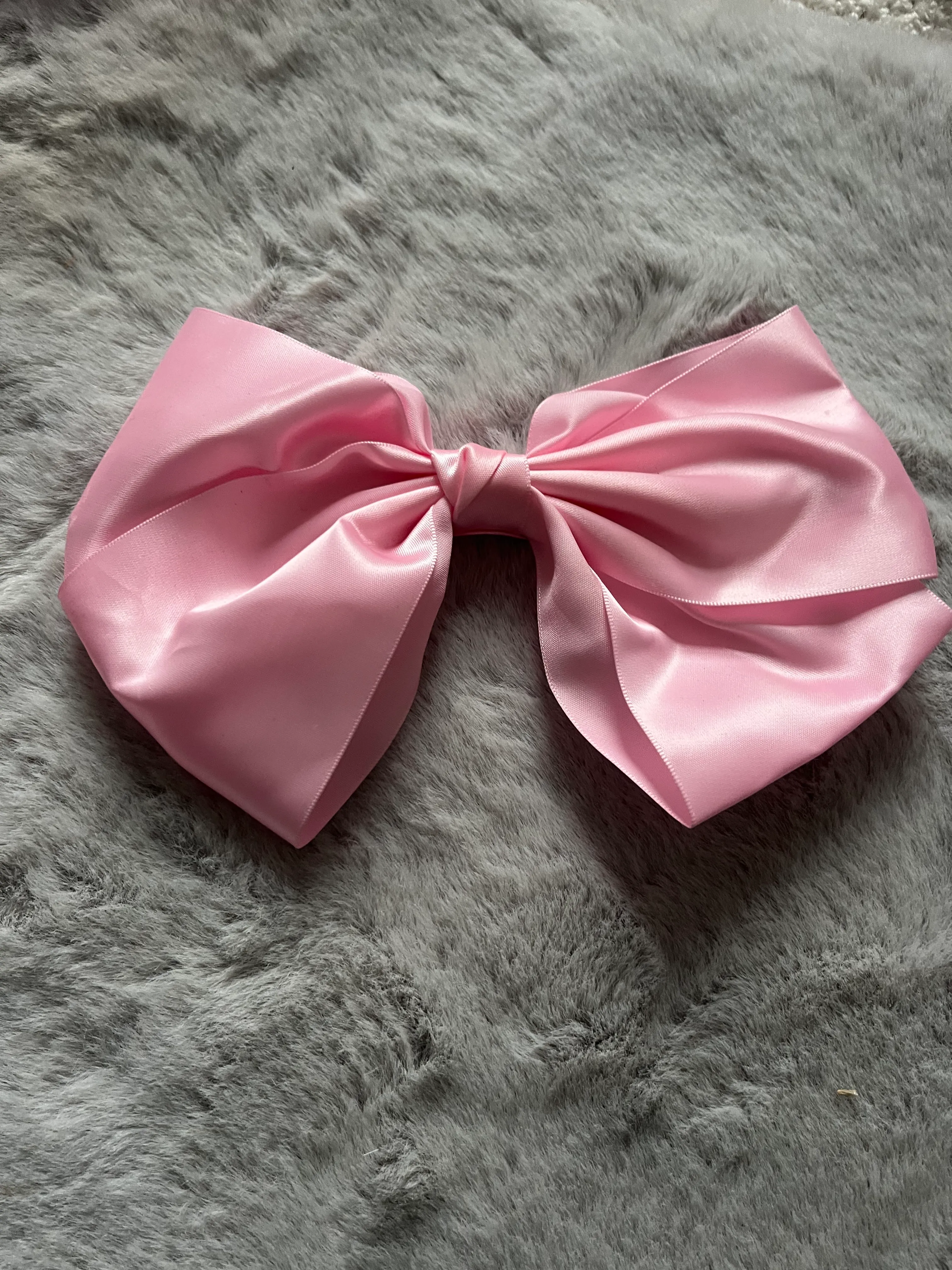 Bow- Light Pink