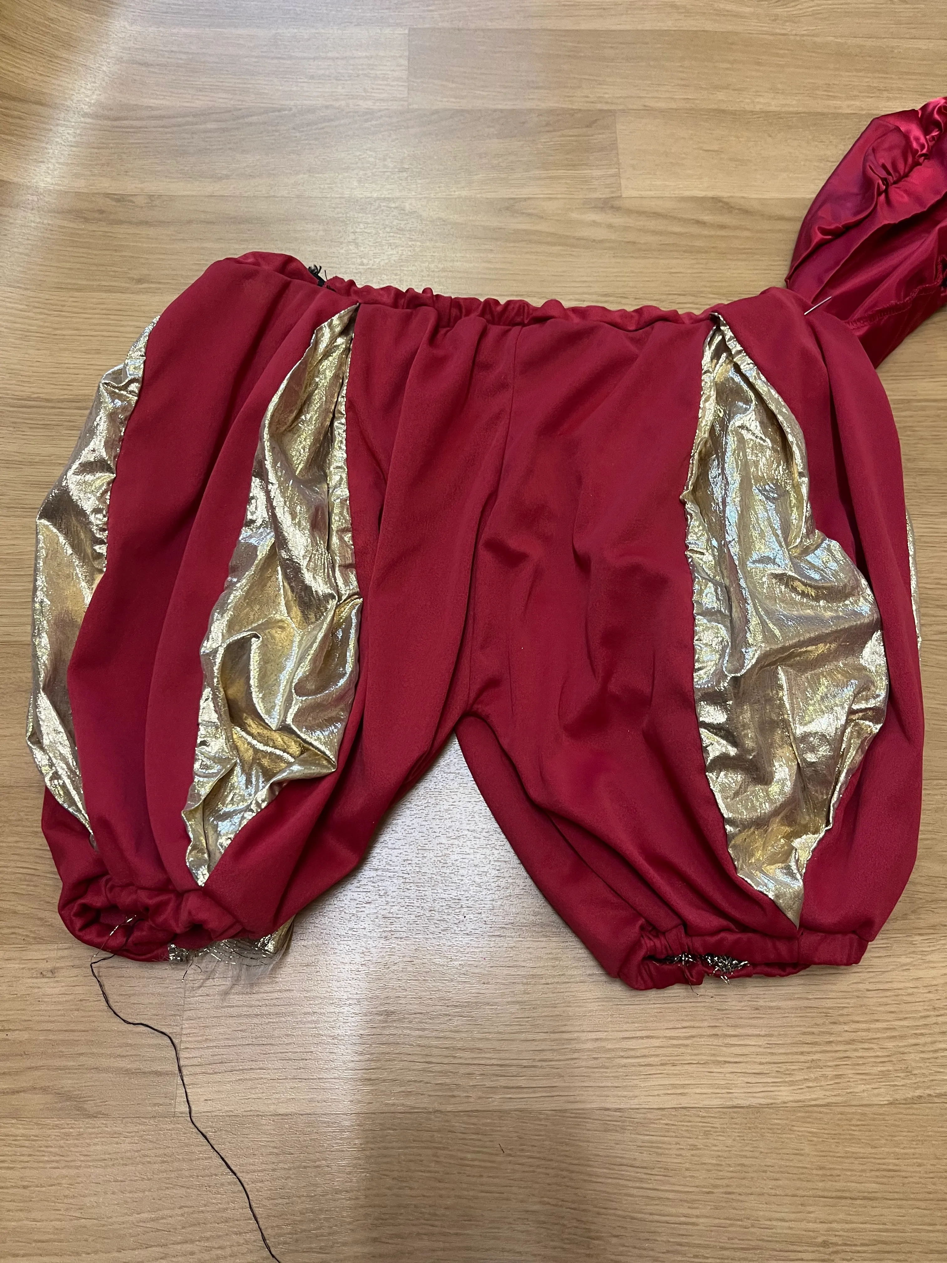 Bloomers and Hat- Red and Gold