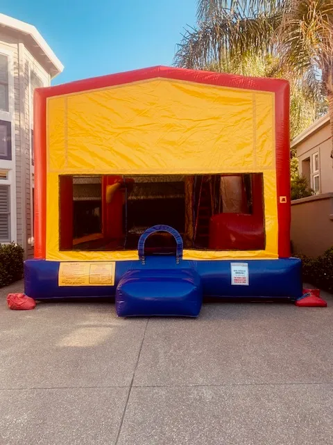 24# Fun House Inside Slide