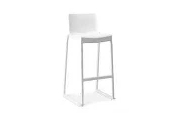 Barstoel trendy volledig in kunststof wit