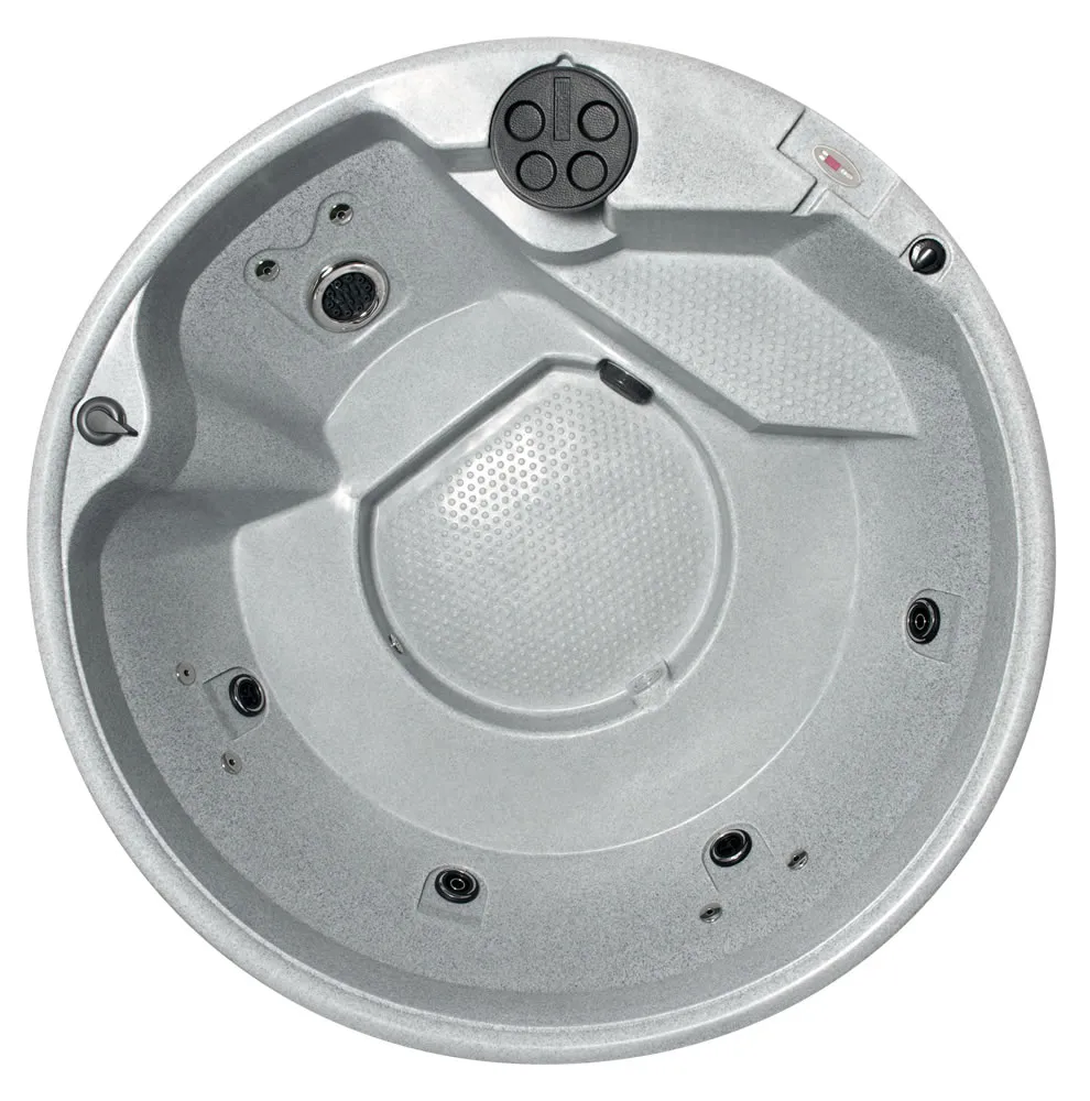 QuatroSpa Hot Tub