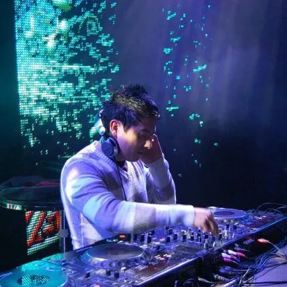 DJ Lee:ON