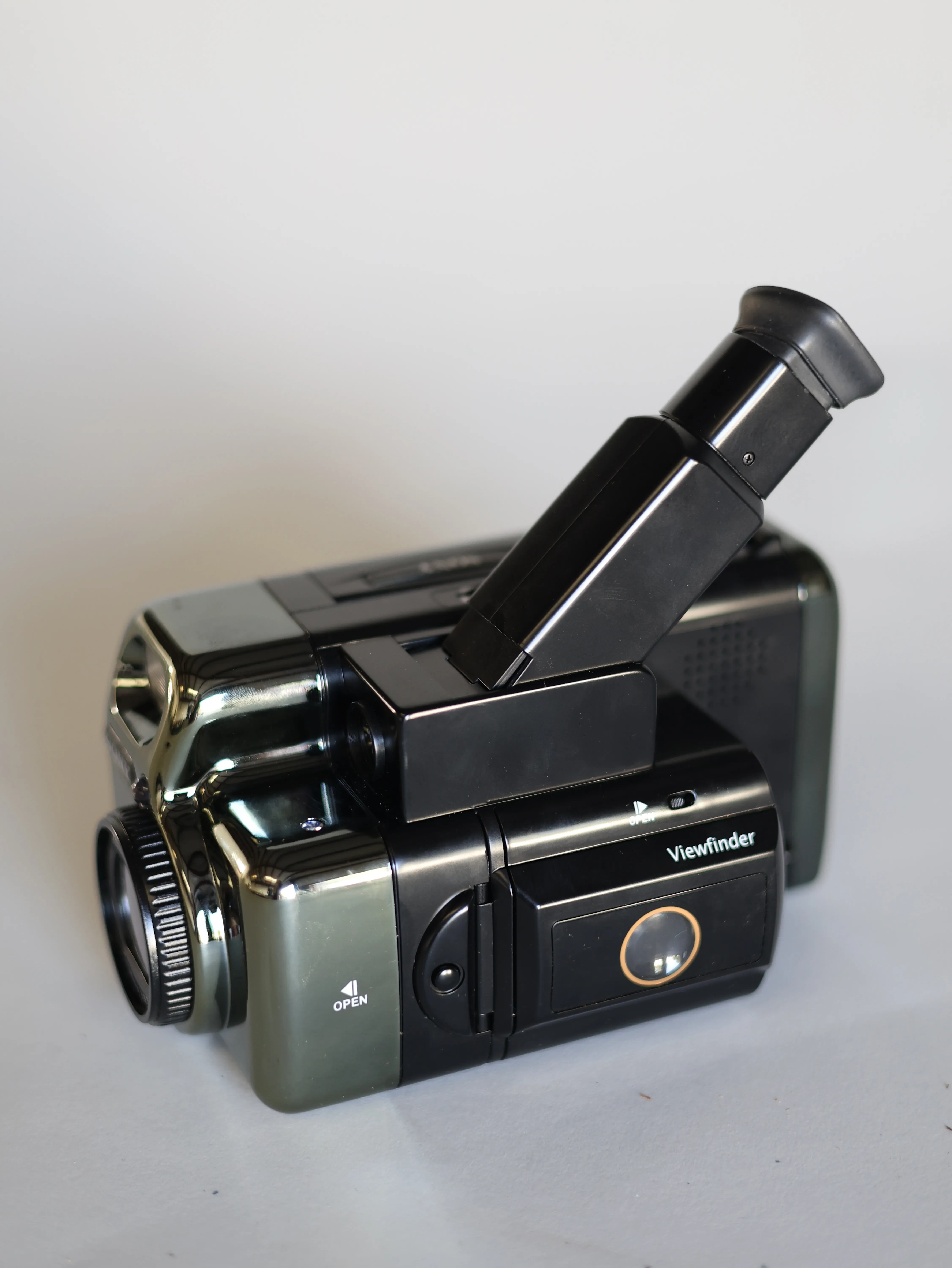 Sony Camera And Radio Handycam