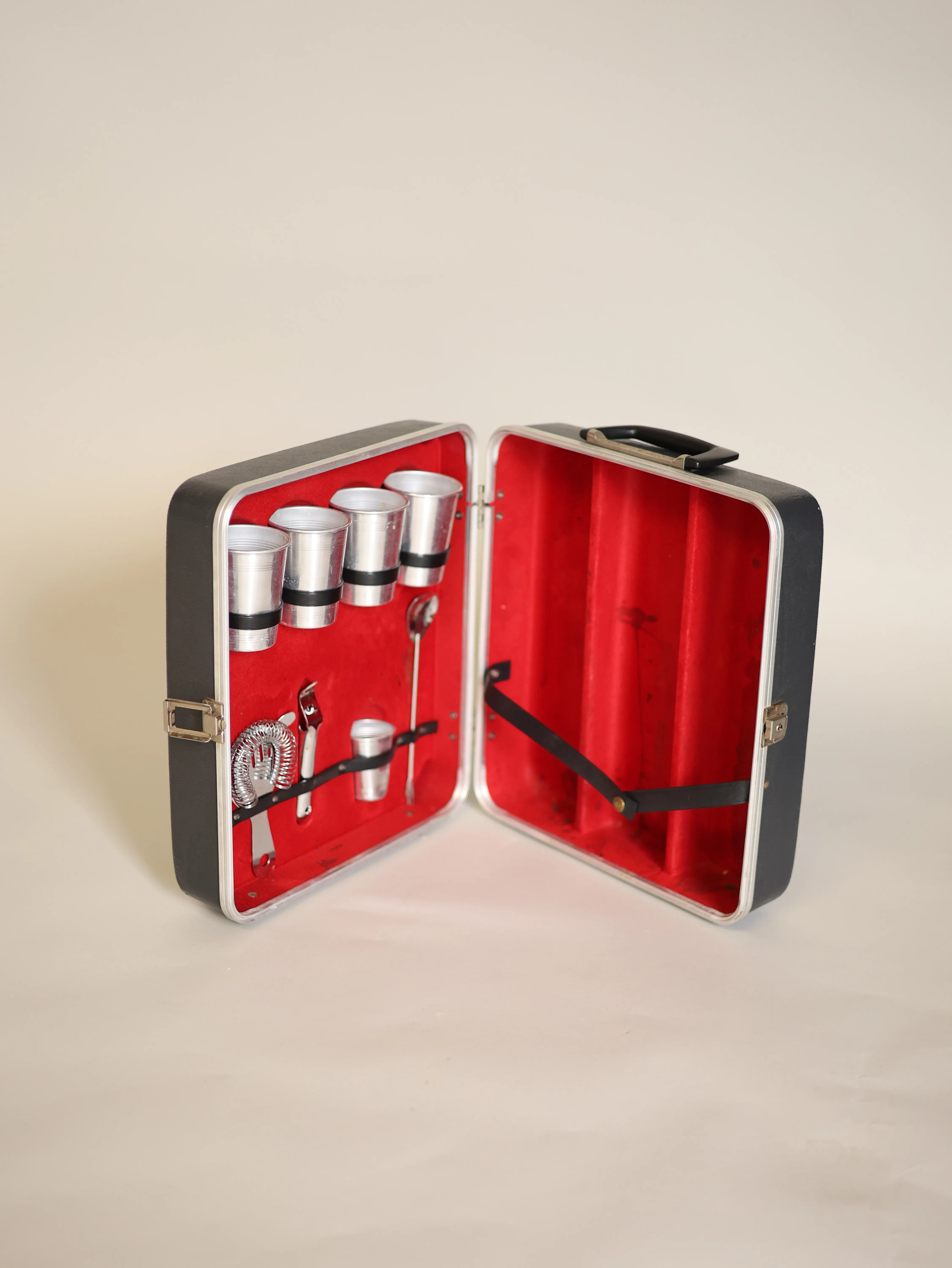 Vintage portable travel bar accesories
