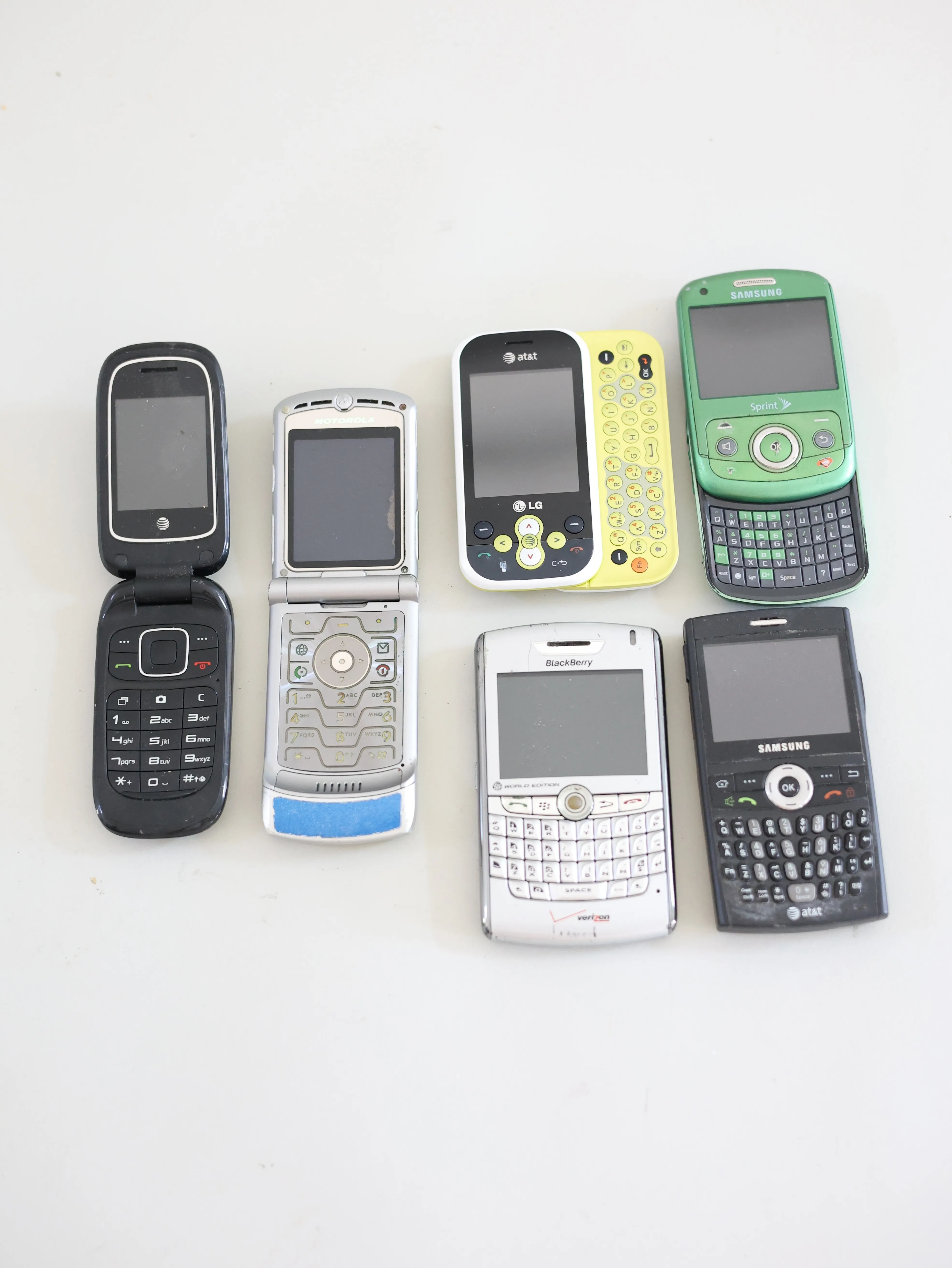 Assorted Old phones