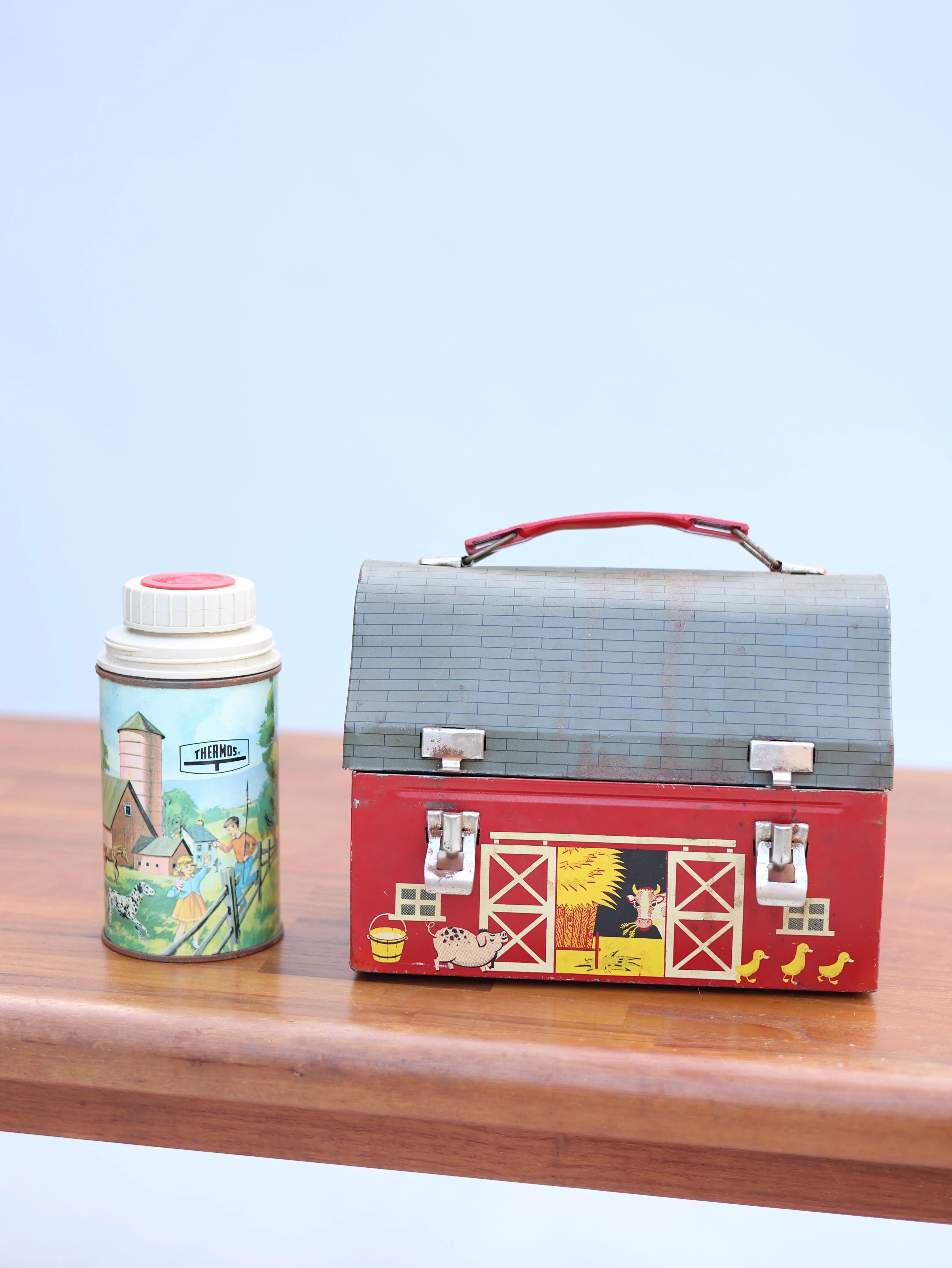 Vintage Lunch Box Farm & Thermo