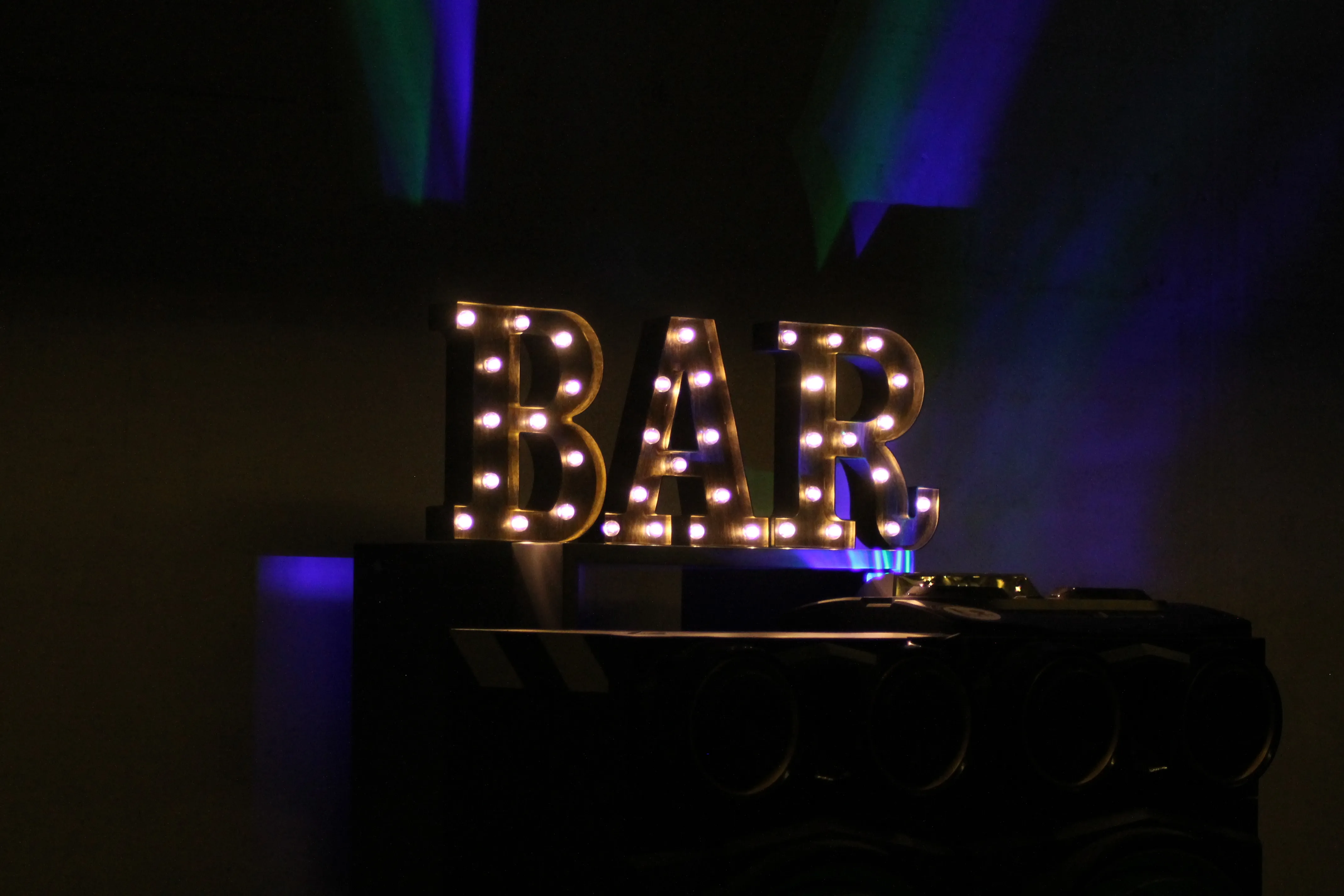 Bokstäver ( BAR )