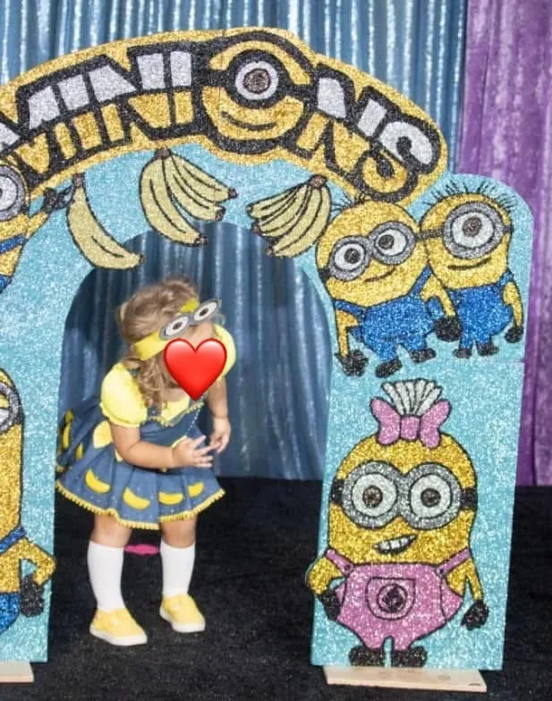 Minions OOC SMALL PROP ONLY