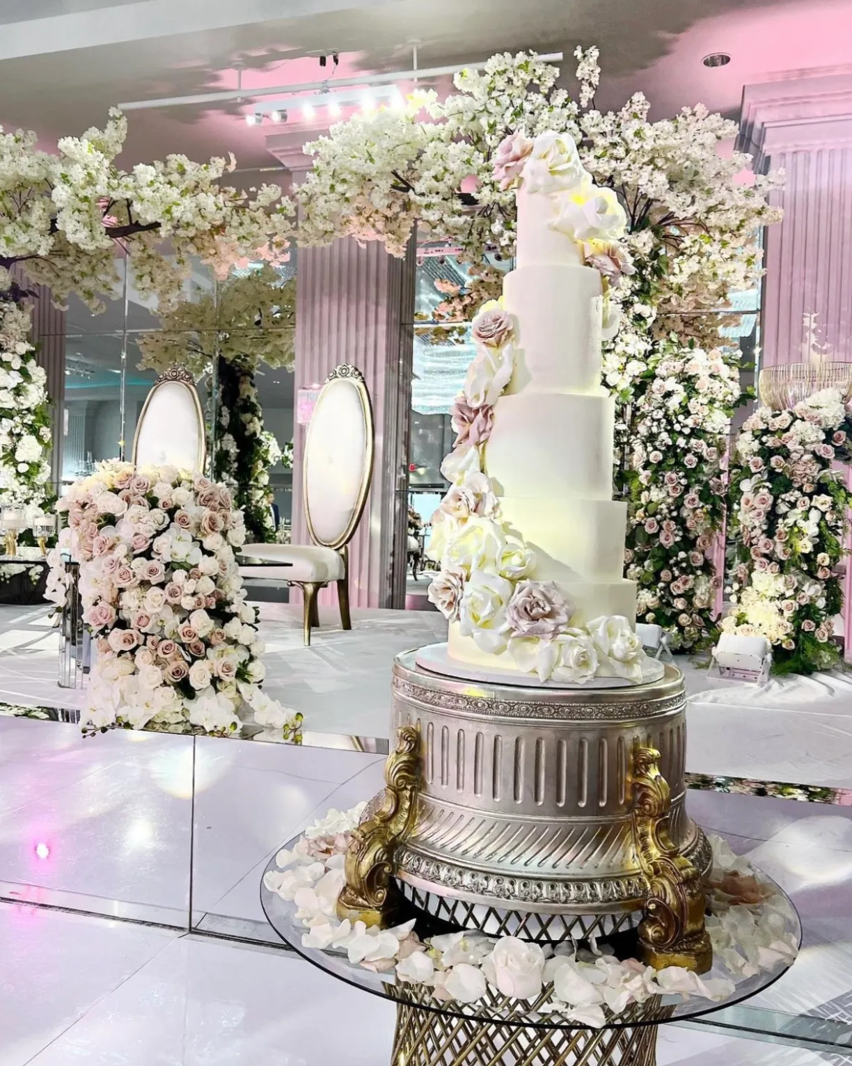 Classic Gold And Silver Cake Stand with Fresh Petals