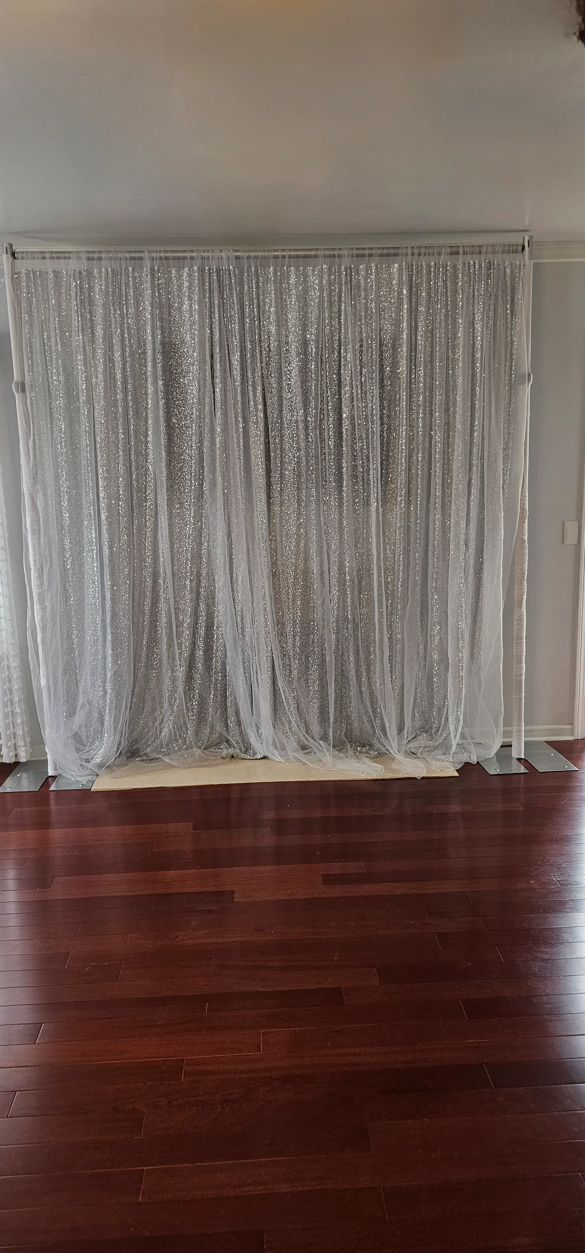 Backdrop Curtain Silver and white