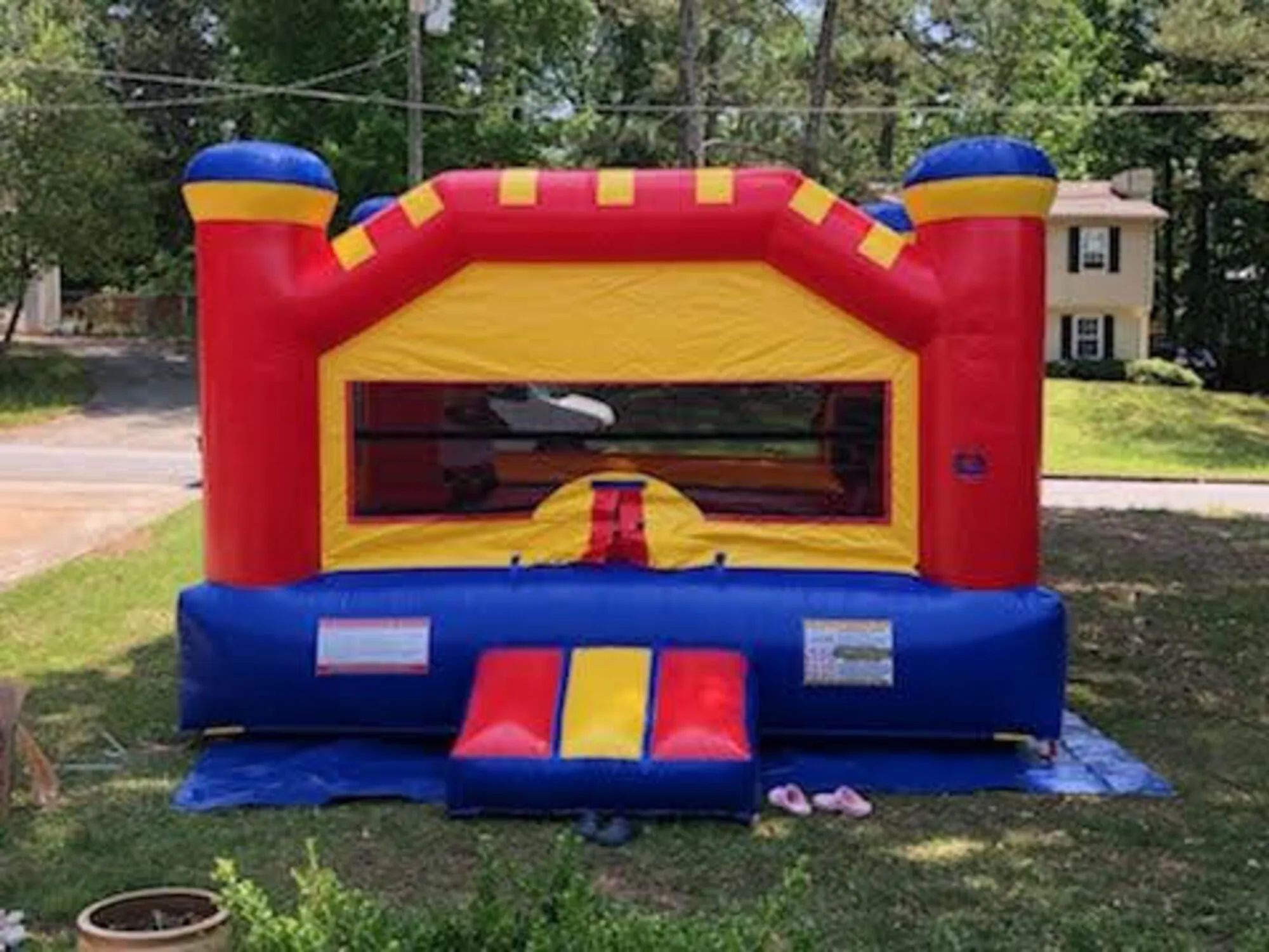 Bounce House Make Any Occasion Special with Dee Party Rental