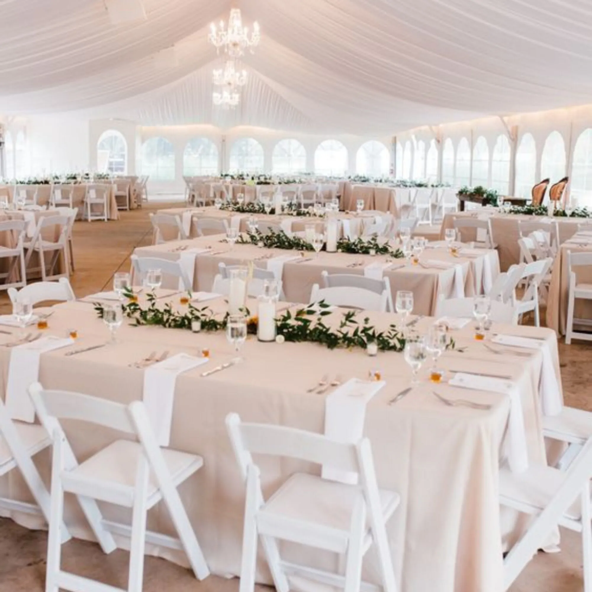 Dazzling Soirée Reception Package Solaire Events Balloon Decor