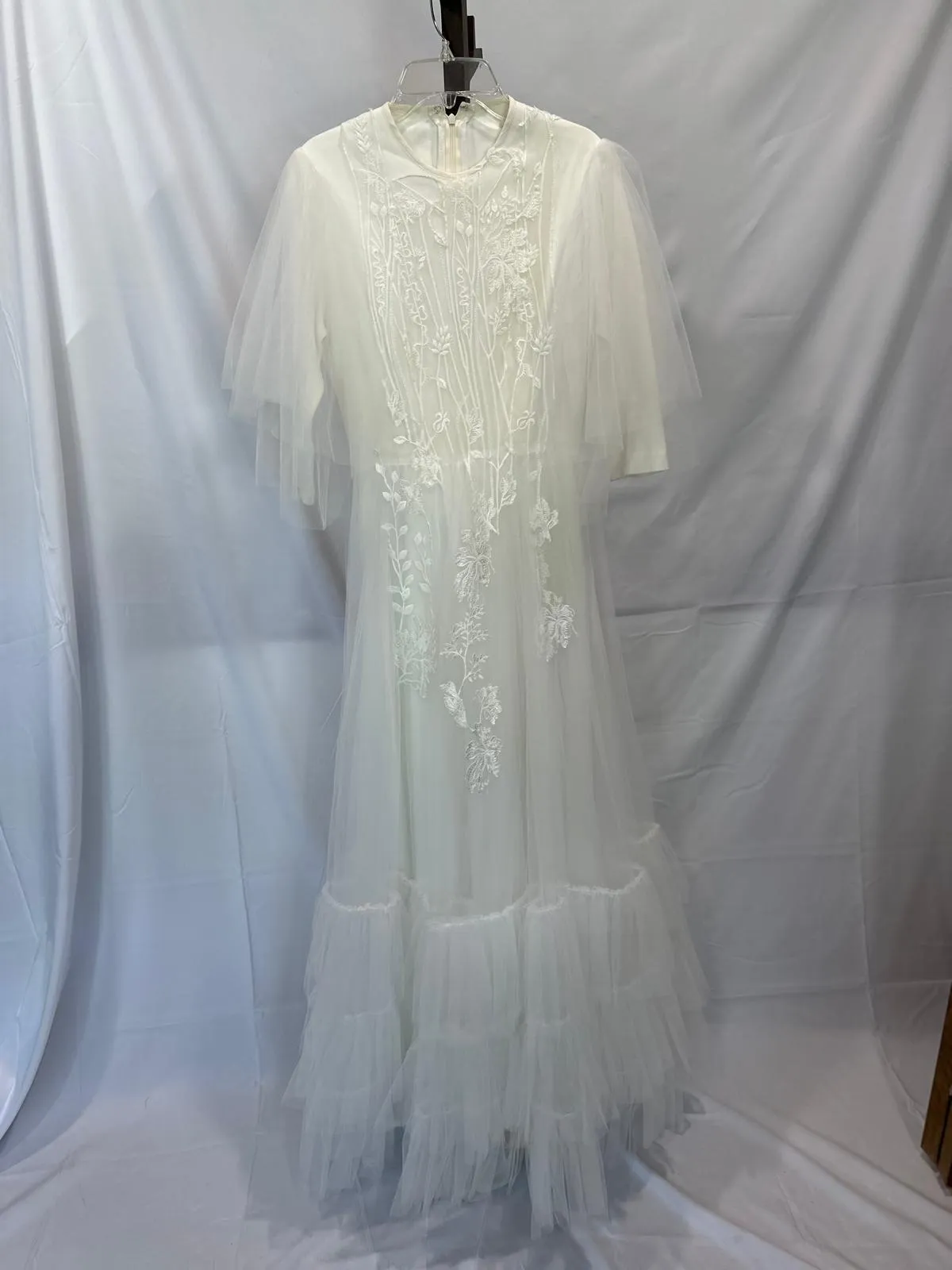 1160 6 White
