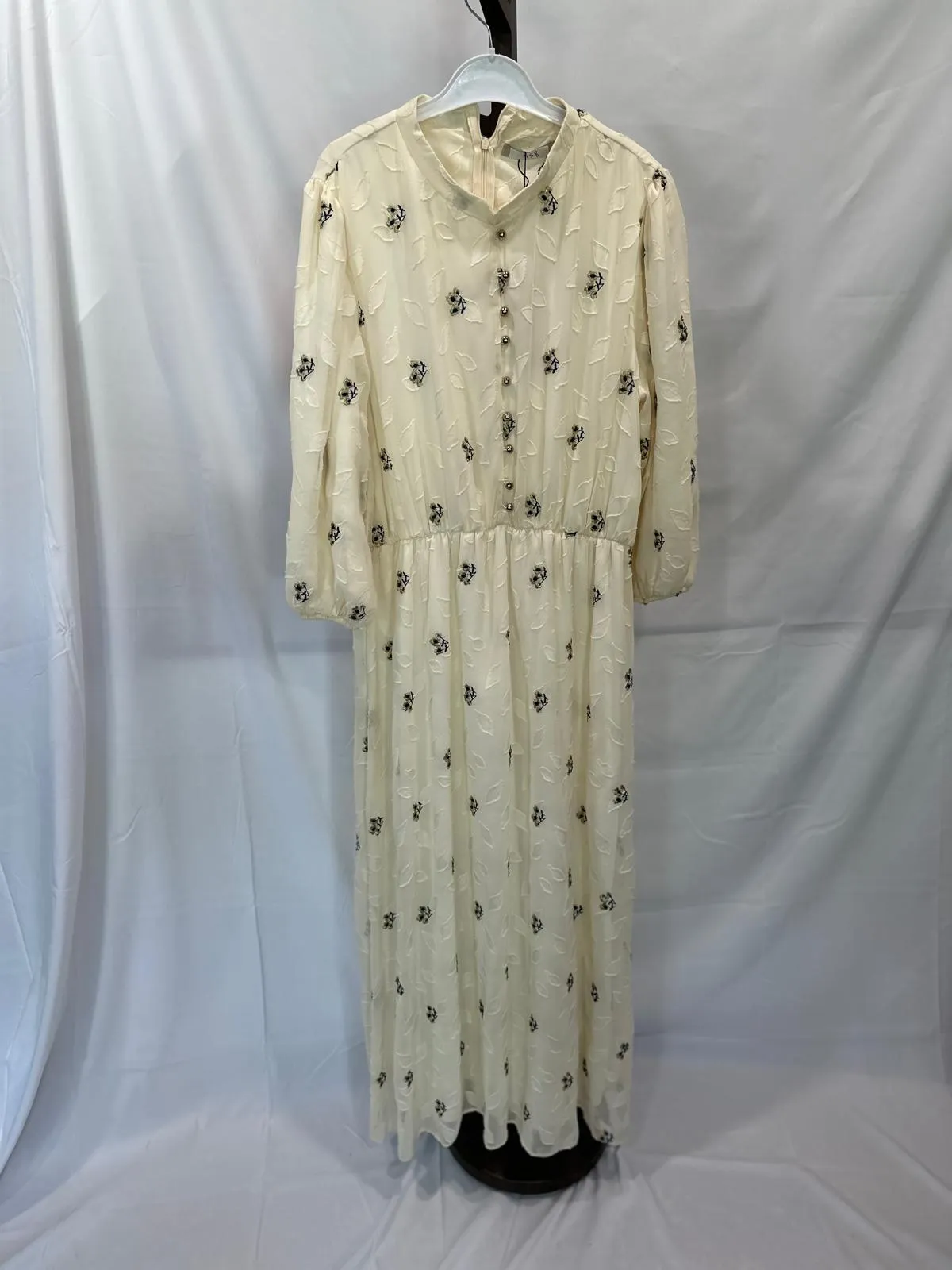 1159 8 Cream