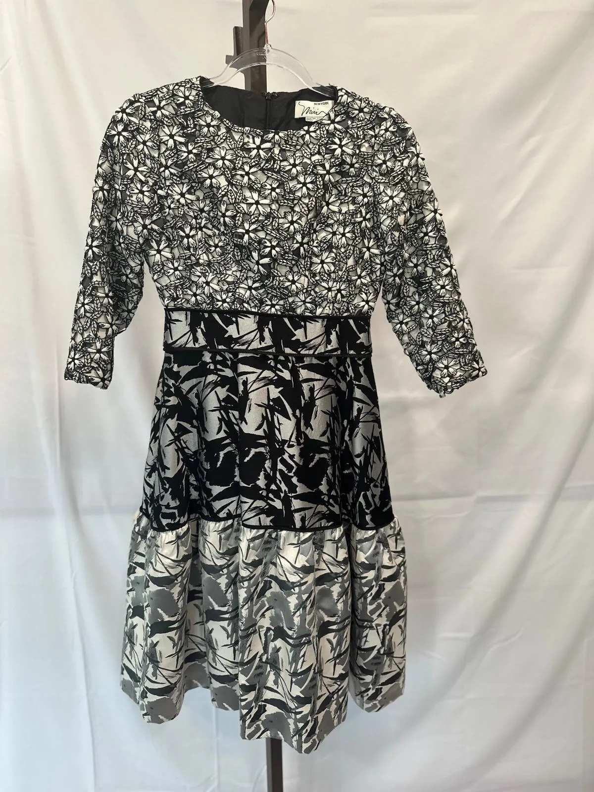1103 Black