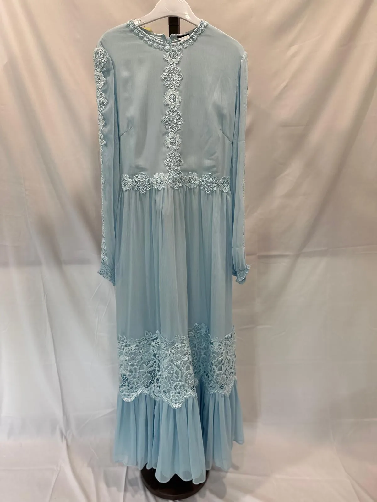 1137 6 Blue