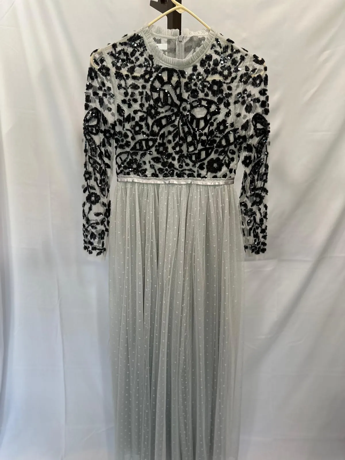 1184 6 Grey