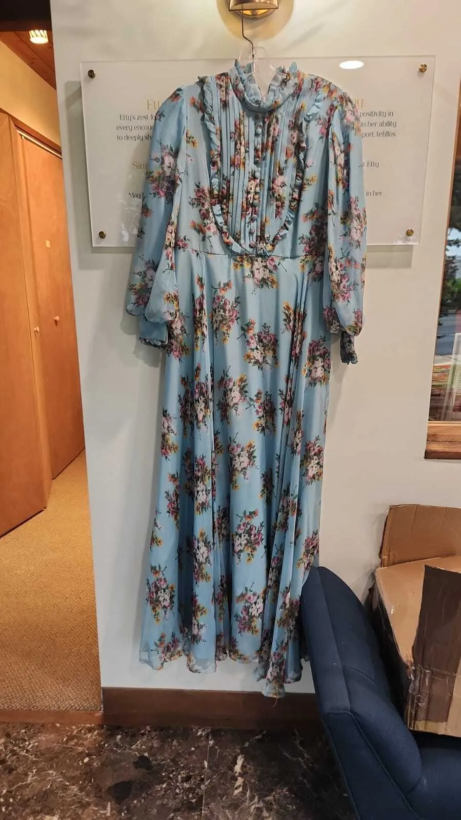 1142 Blue Floral
